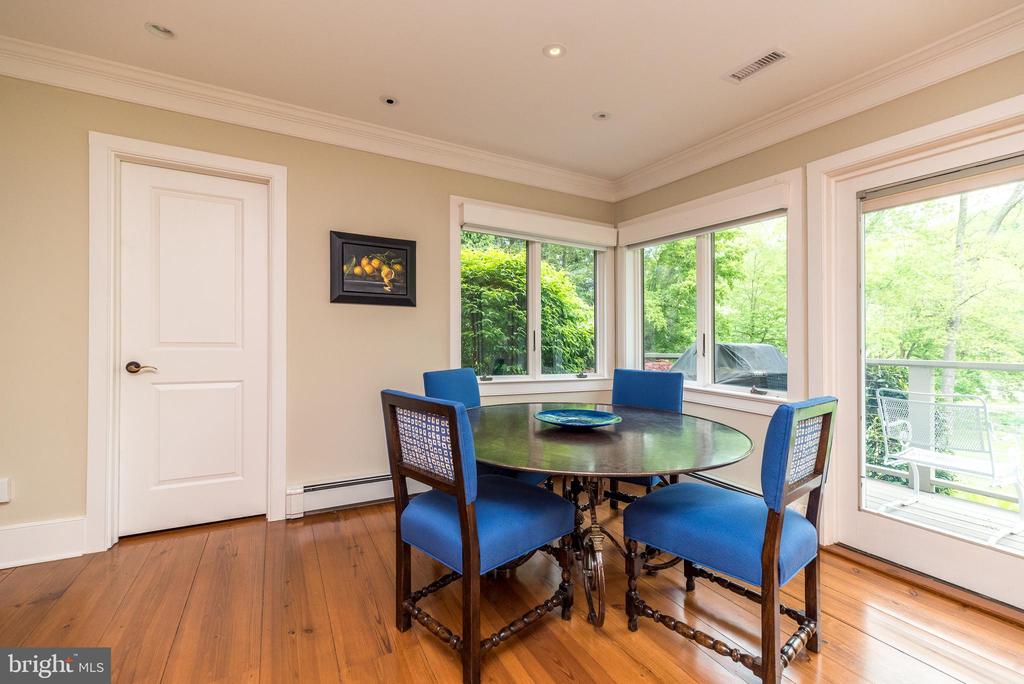 Point Pleasant, Pennsylvania, 18950, United States, 4 Bedrooms Bedrooms, ,6 BathroomsBathrooms,Residential,For Sale,1794565
