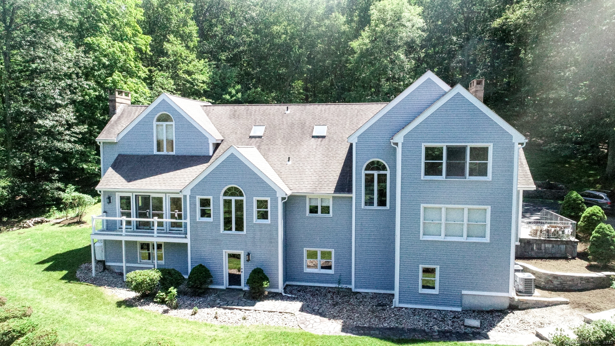 Glastonbury, Connecticut, 06033, United States, 5 Bedrooms Bedrooms, ,4 BathroomsBathrooms,Residential,For Sale,1902715