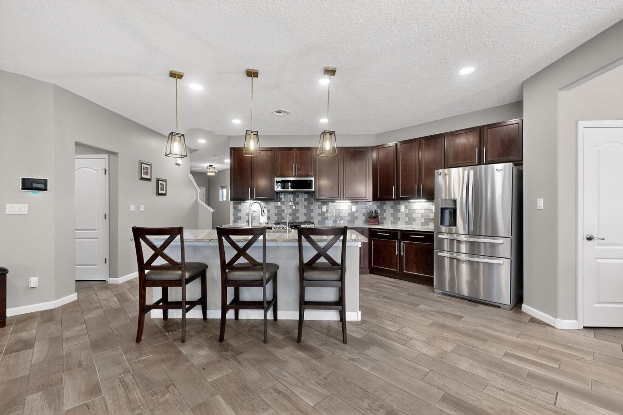 Rio Rancho, New Mexico, 87124, United States, 5 Bedrooms Bedrooms, ,3 BathroomsBathrooms,Residential,For Sale,1991836