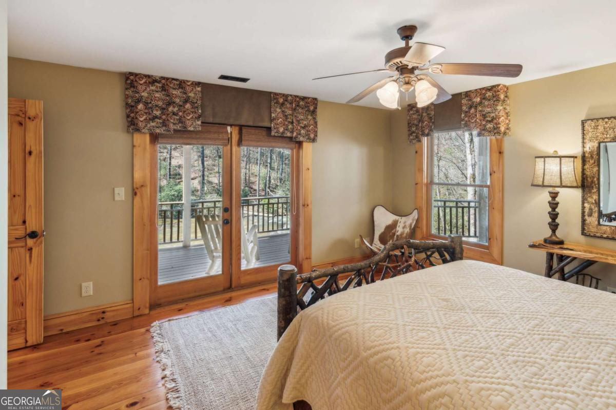Ellijay, Georgia, 30536, United States, 5 Bedrooms Bedrooms, ,4 BathroomsBathrooms,Residential,For Sale,1880037