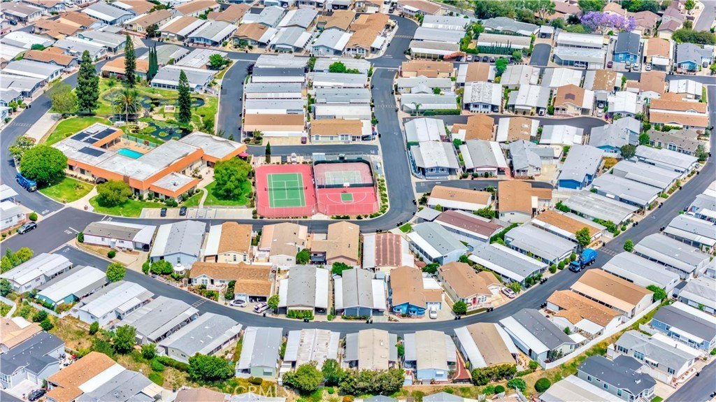 Fullerton, California, 92835, United States, 3 Bedrooms Bedrooms, ,2 BathroomsBathrooms,Residential,For Sale,1987834