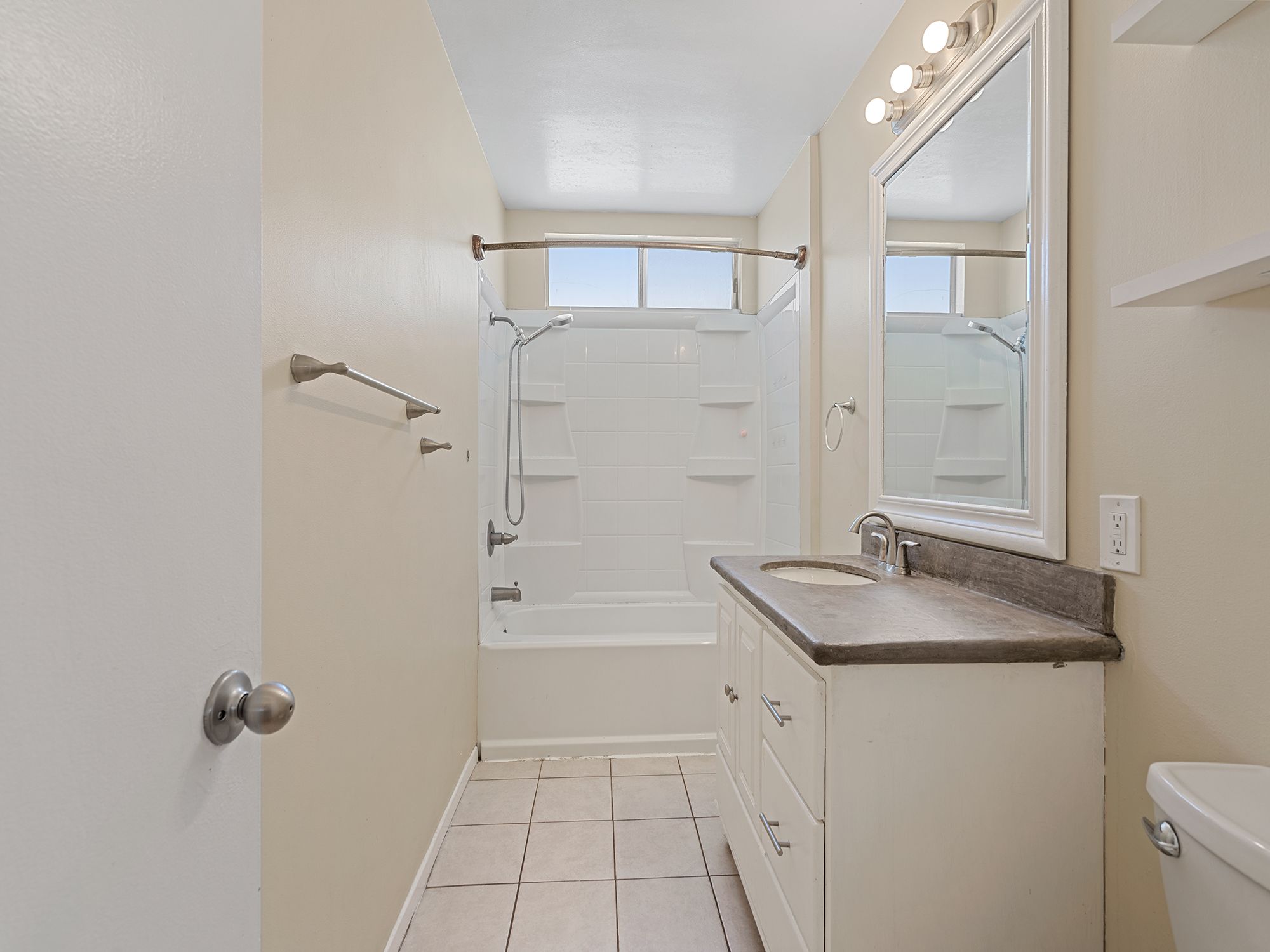  335 Cedar Avenue #412, Long Beach, CA 90802 - 物件實景