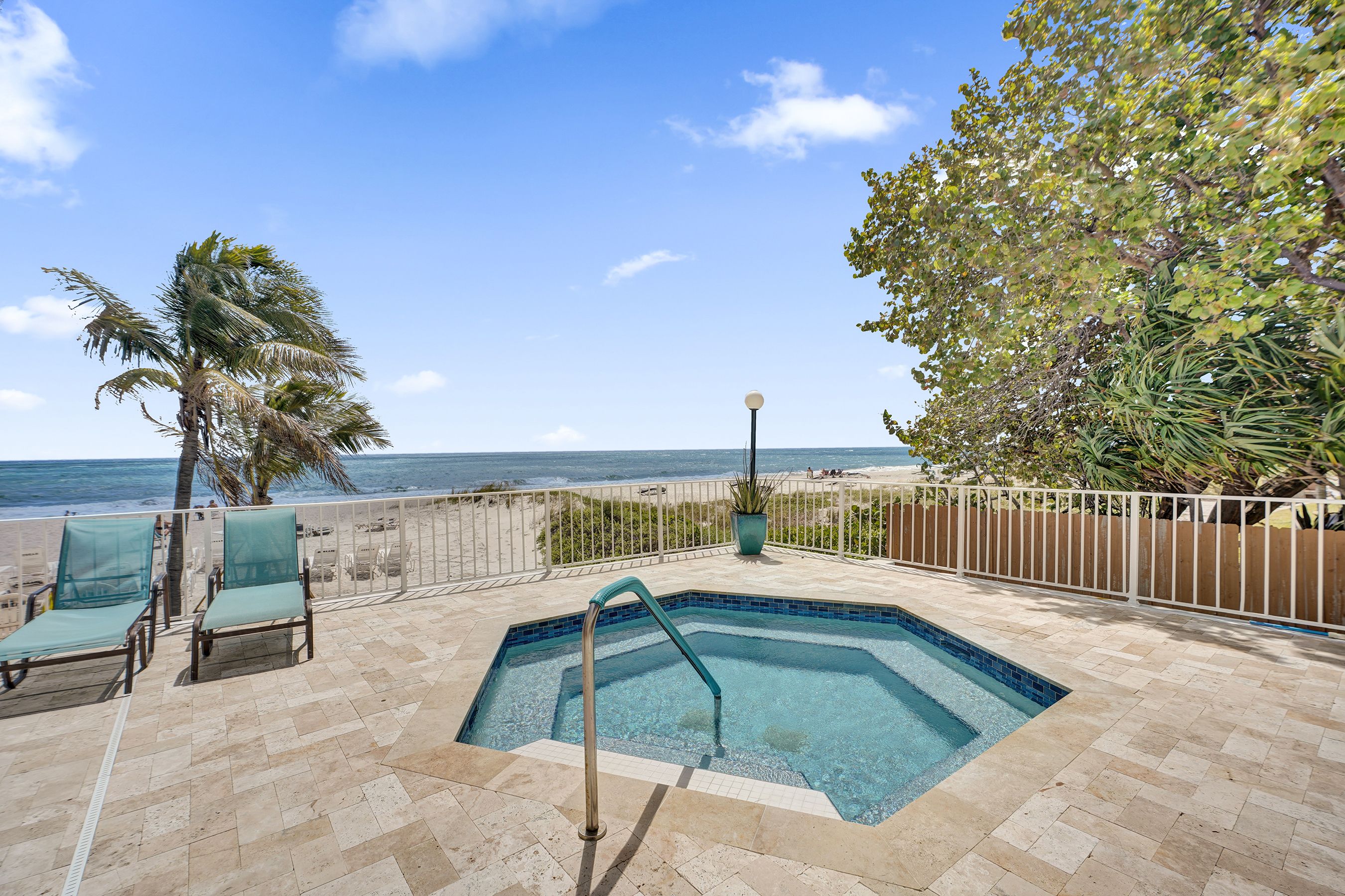  1010 S Ocean Boulevard, Pompano Beach, FL, 33062 - 物件實景