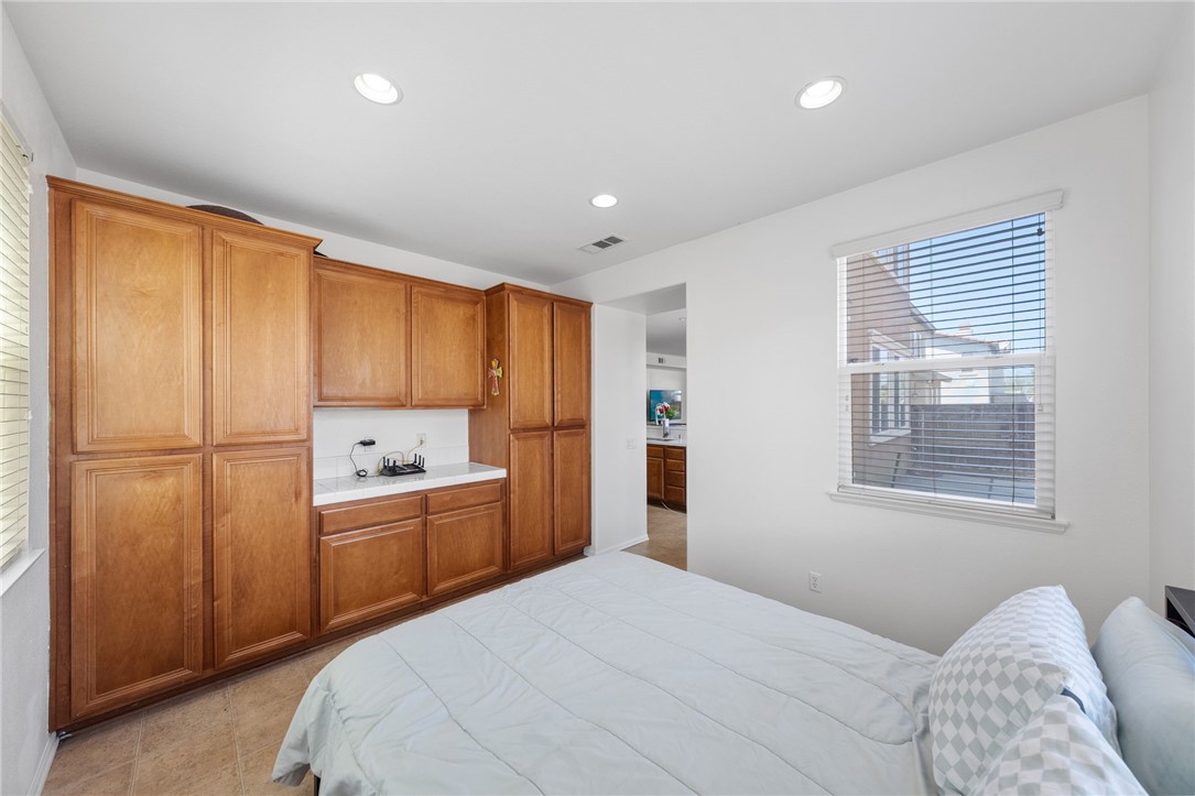 Beaumont, California, 92223, United States, 3 Bedrooms Bedrooms, ,3 BathroomsBathrooms,Residential,For Sale,1979571