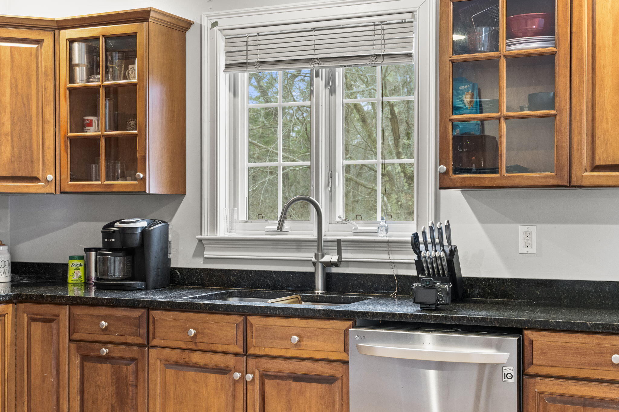 Scarborough, Maine, 04074, United States, 3 Bedrooms Bedrooms, ,3 BathroomsBathrooms,Residential,For Sale,1989589