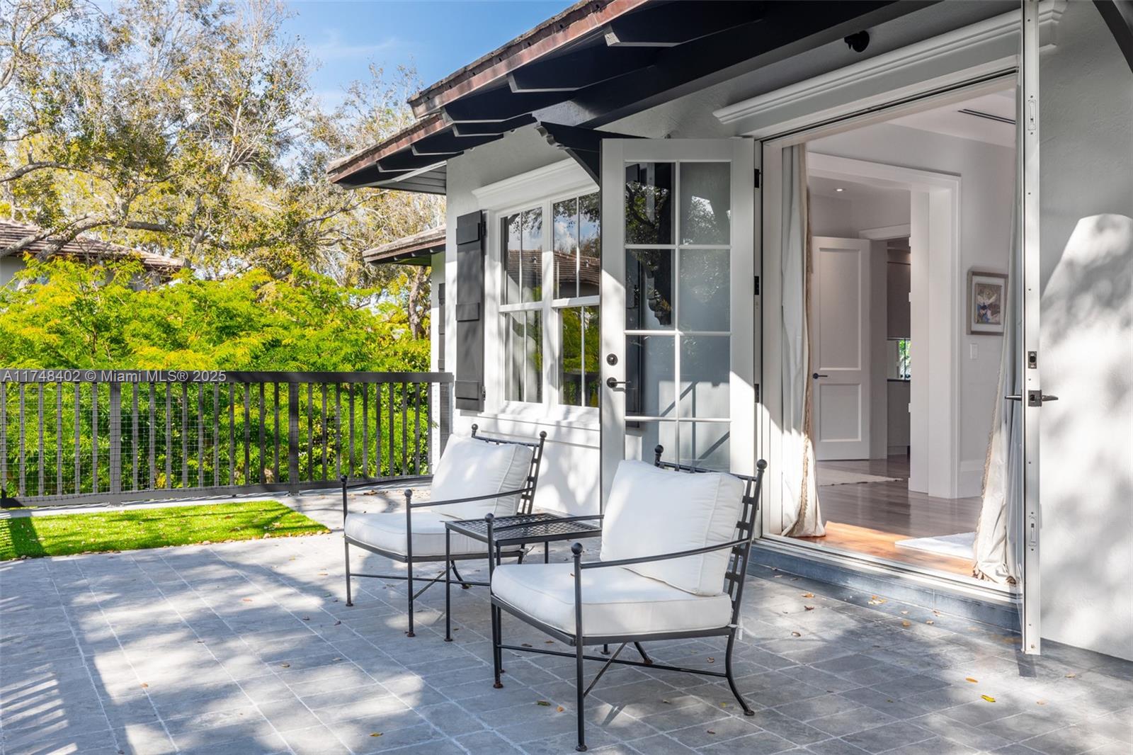 Miami, Florida, 33143, United States, 5 Bedrooms Bedrooms, ,7 BathroomsBathrooms,Residential,For Sale,1722531