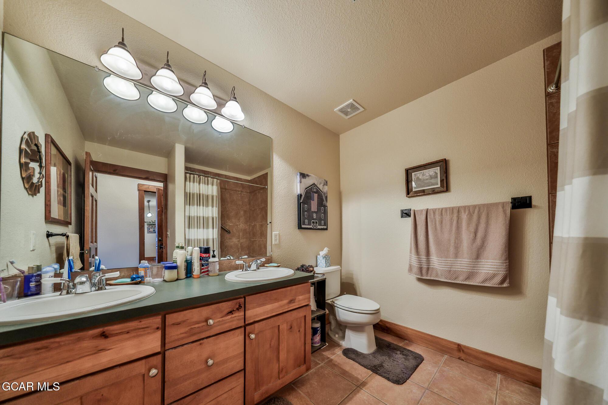 Granby, Colorado, 80446, United States, 2 Bedrooms Bedrooms, ,2 BathroomsBathrooms,Residential,For Sale,1847908