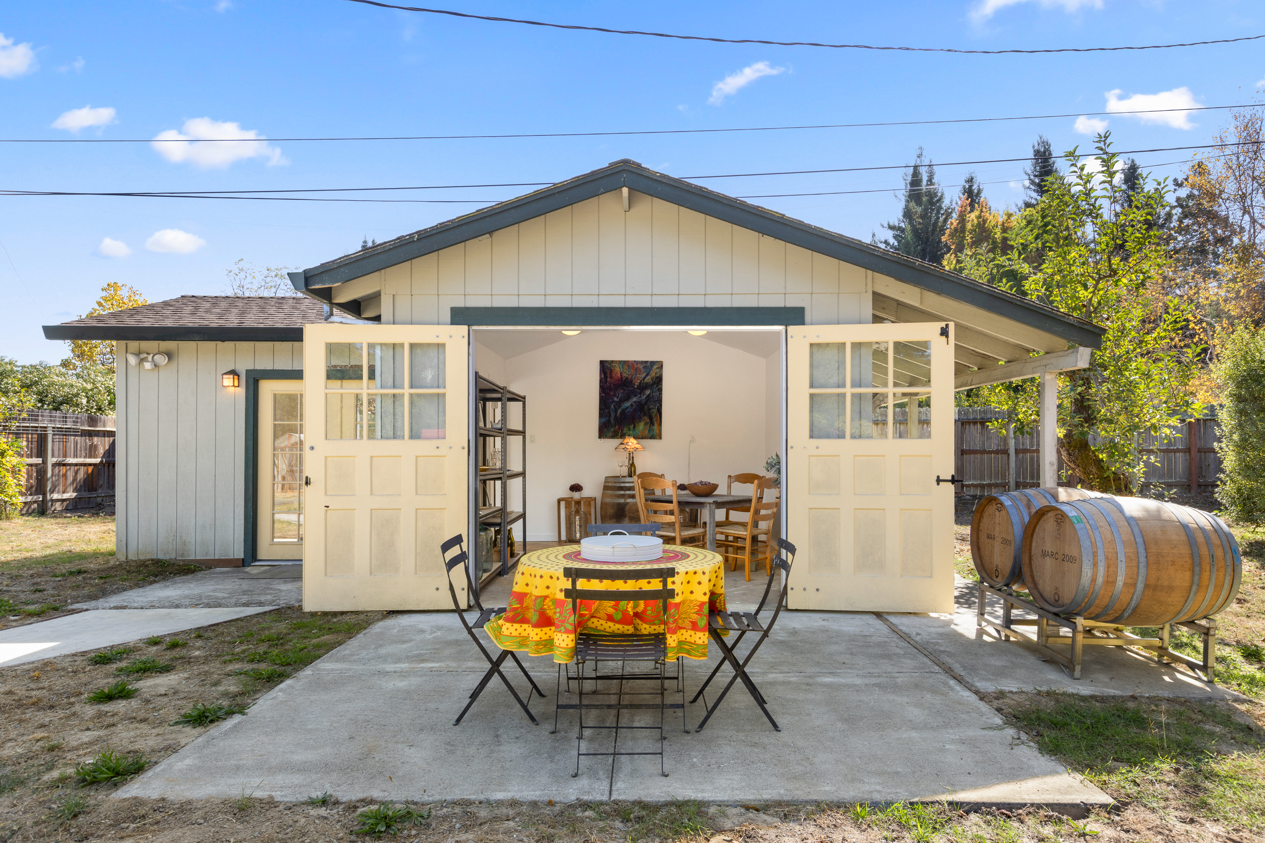  Country Charm, Creative Spaces and an Acre of Possibilities in Sebastopol - 物件實景