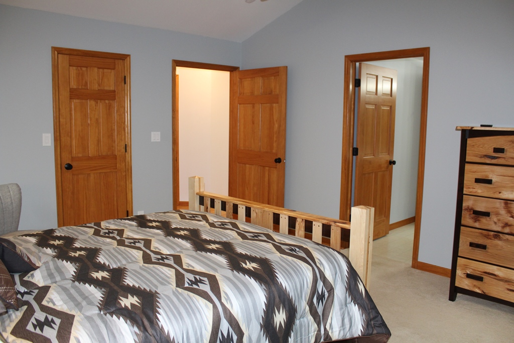 Minocqua, Wisconsin, 54548, United States, 3 Bedrooms Bedrooms, ,2 BathroomsBathrooms,Residential,For Sale,1984863