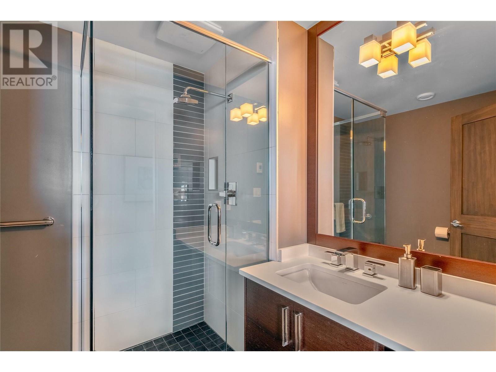 ANGLEMONT, British Columbia, V0E 1M8, CA, 5 Bedrooms Bedrooms, ,4 BathroomsBathrooms,Residential,For Sale,1838745