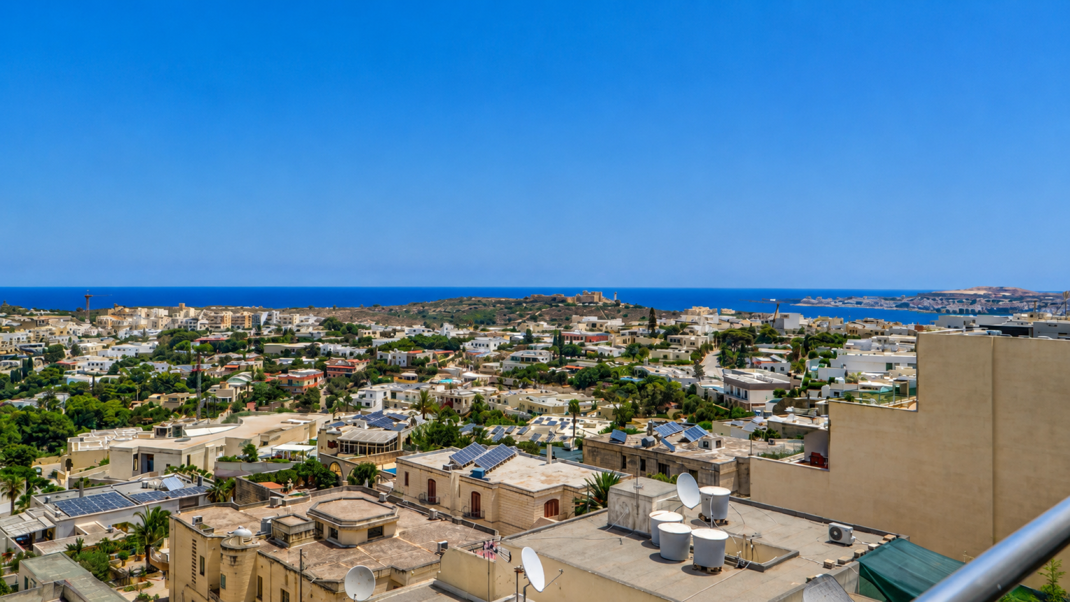  Stunning Penthouse with Panoramic Mediterranean Views - 物件實景