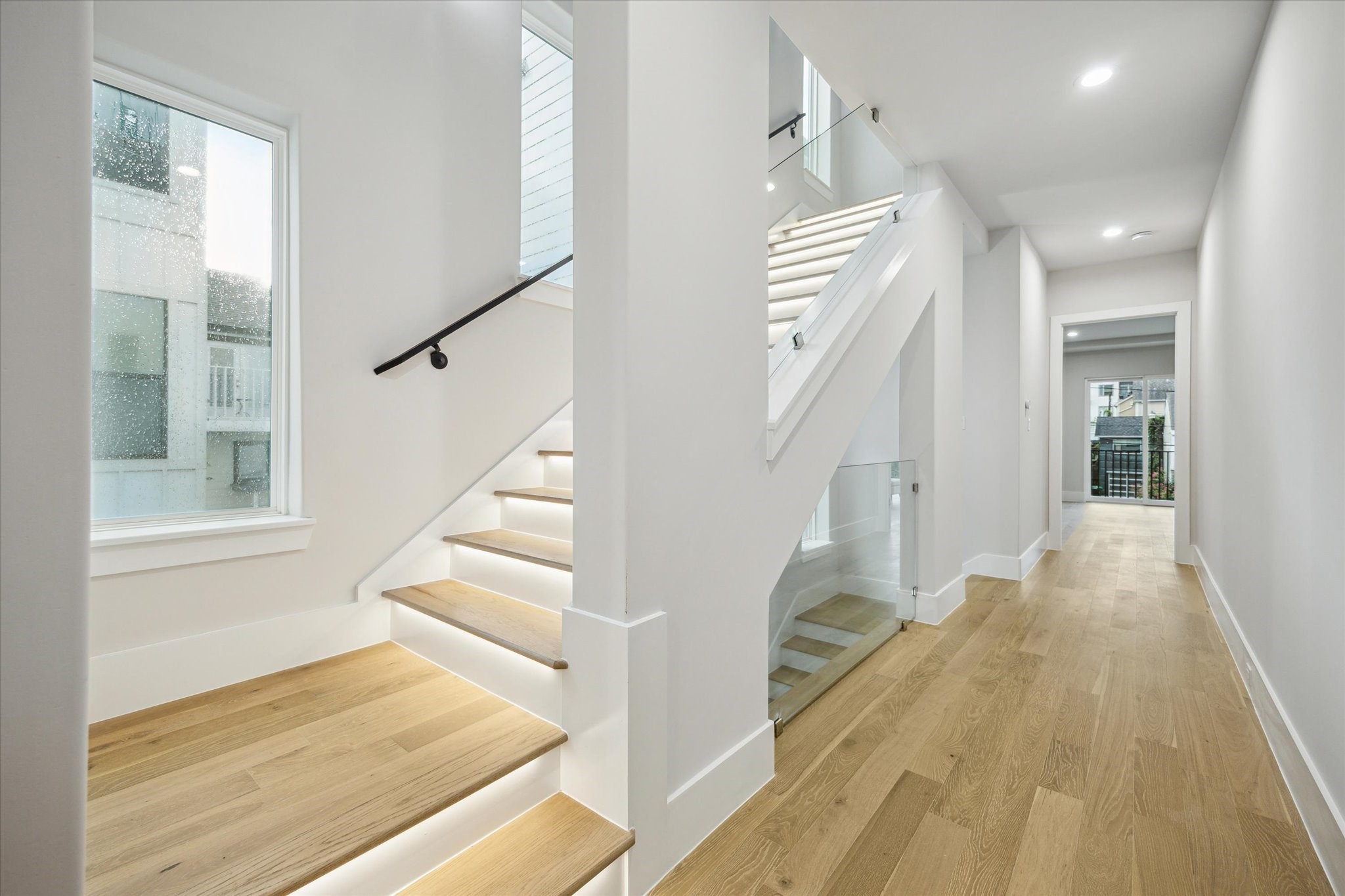 902 Knox Street A - 物件實景