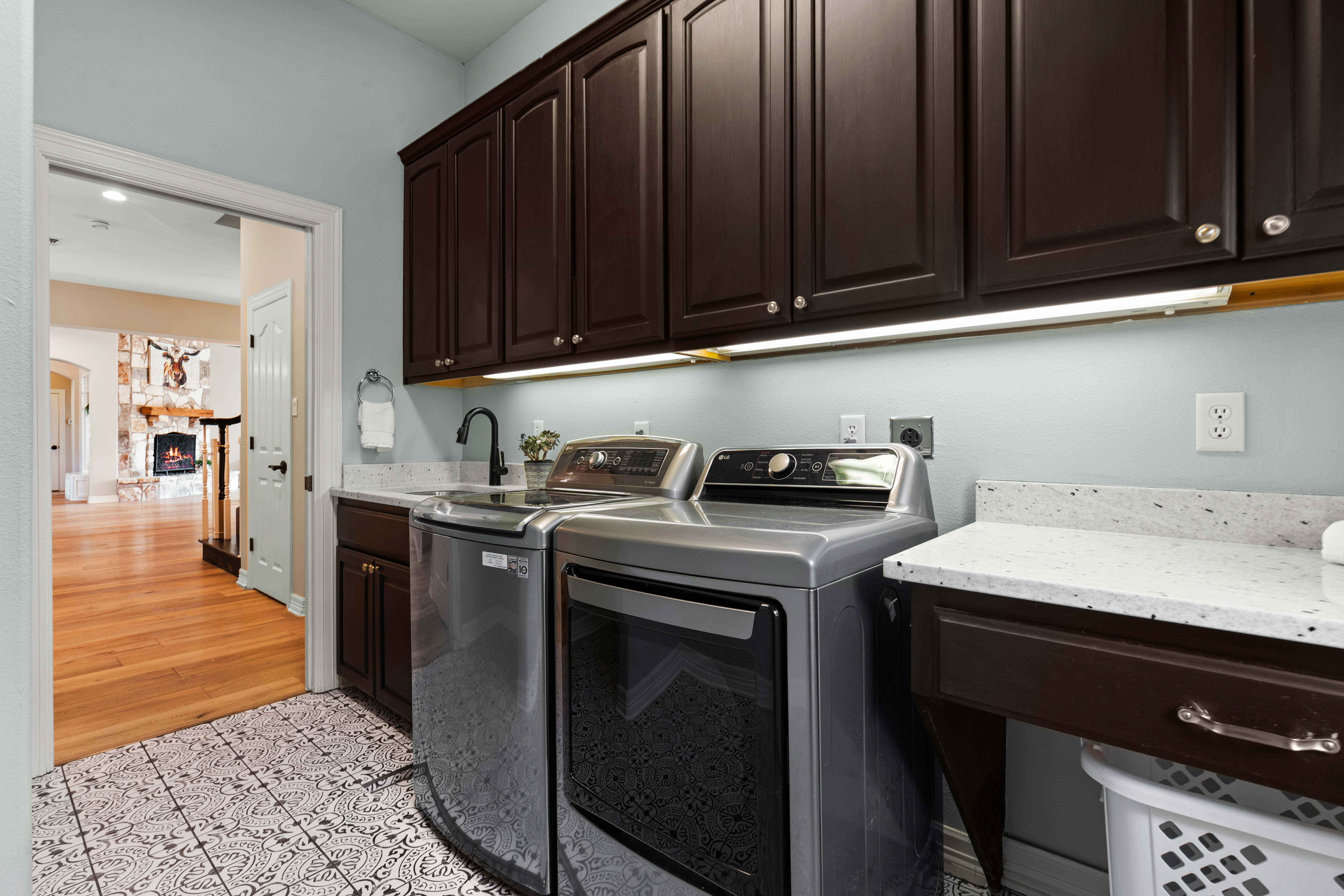  A Rare Vineyard Find: Greenbelt, Fully Renovated with Elevated Outdoor Living - 物件實景