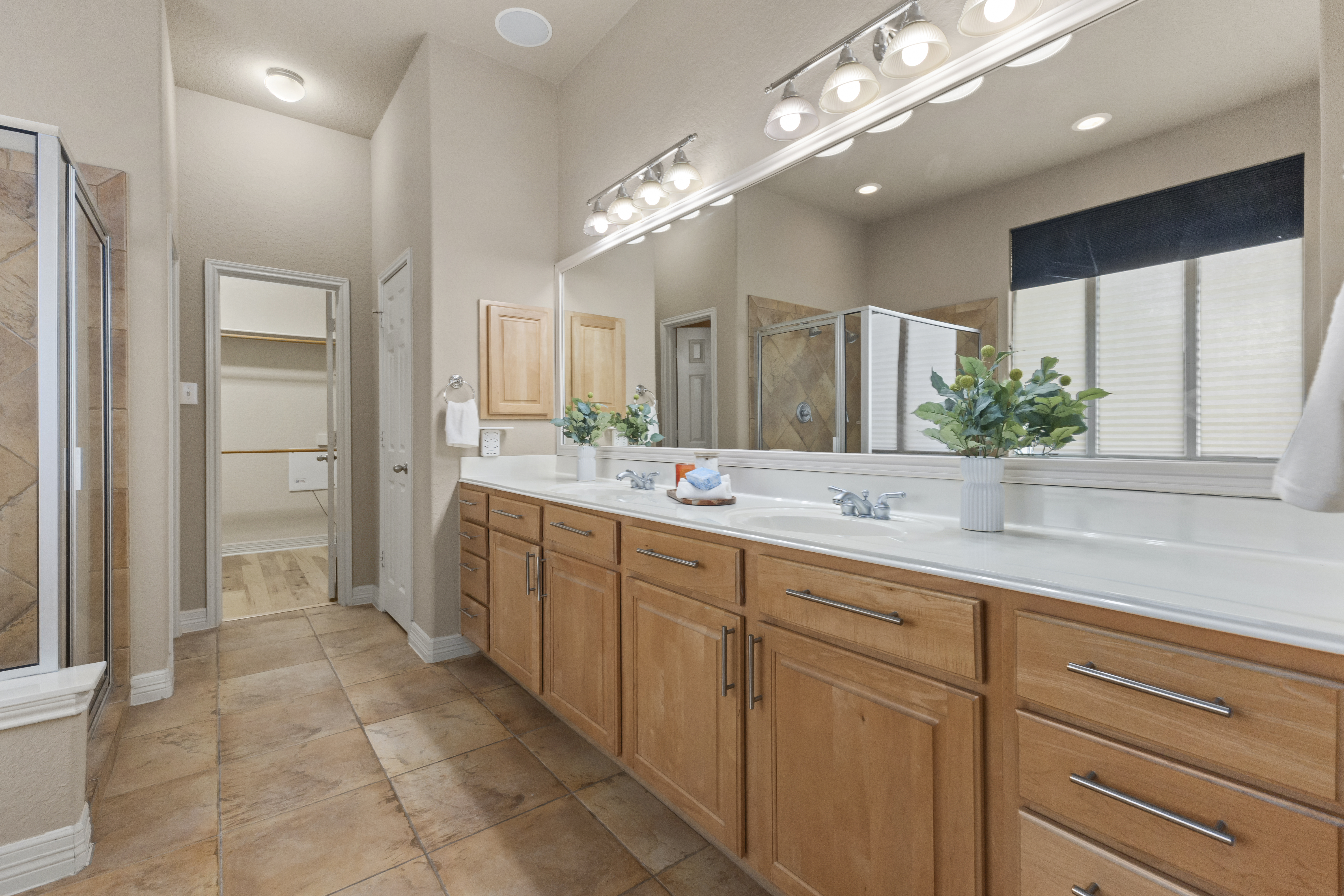  Energy Efficient Stone Oak Living in Gated Mesa Grande - 物件實景