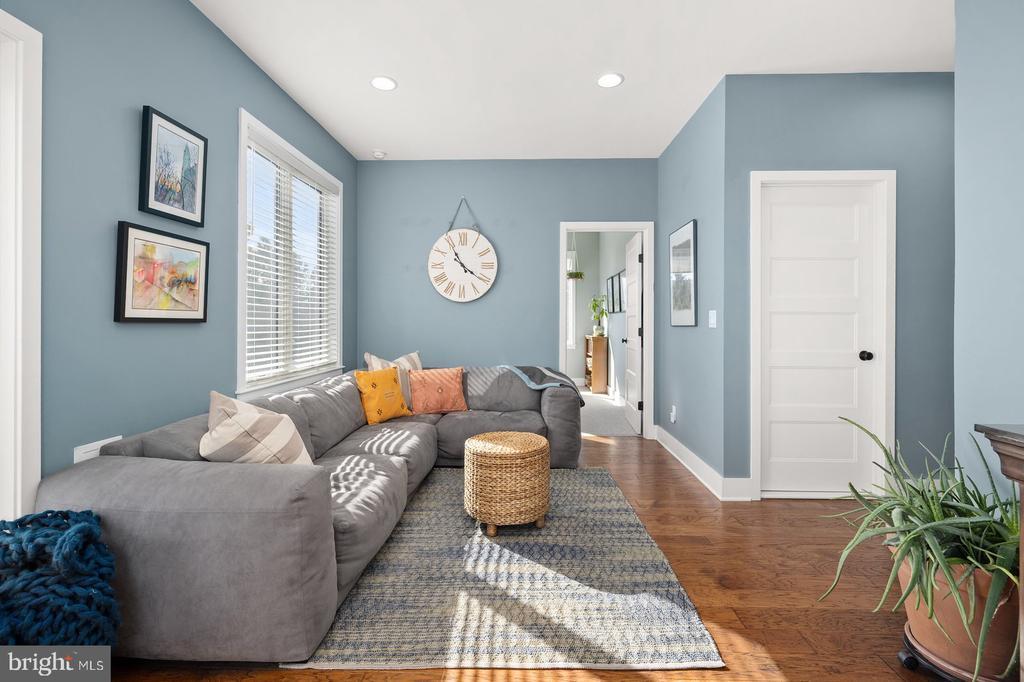 Milton, Delaware, 19968, United States, 5 Bedrooms Bedrooms, ,4 BathroomsBathrooms,Residential,For Sale,2000894