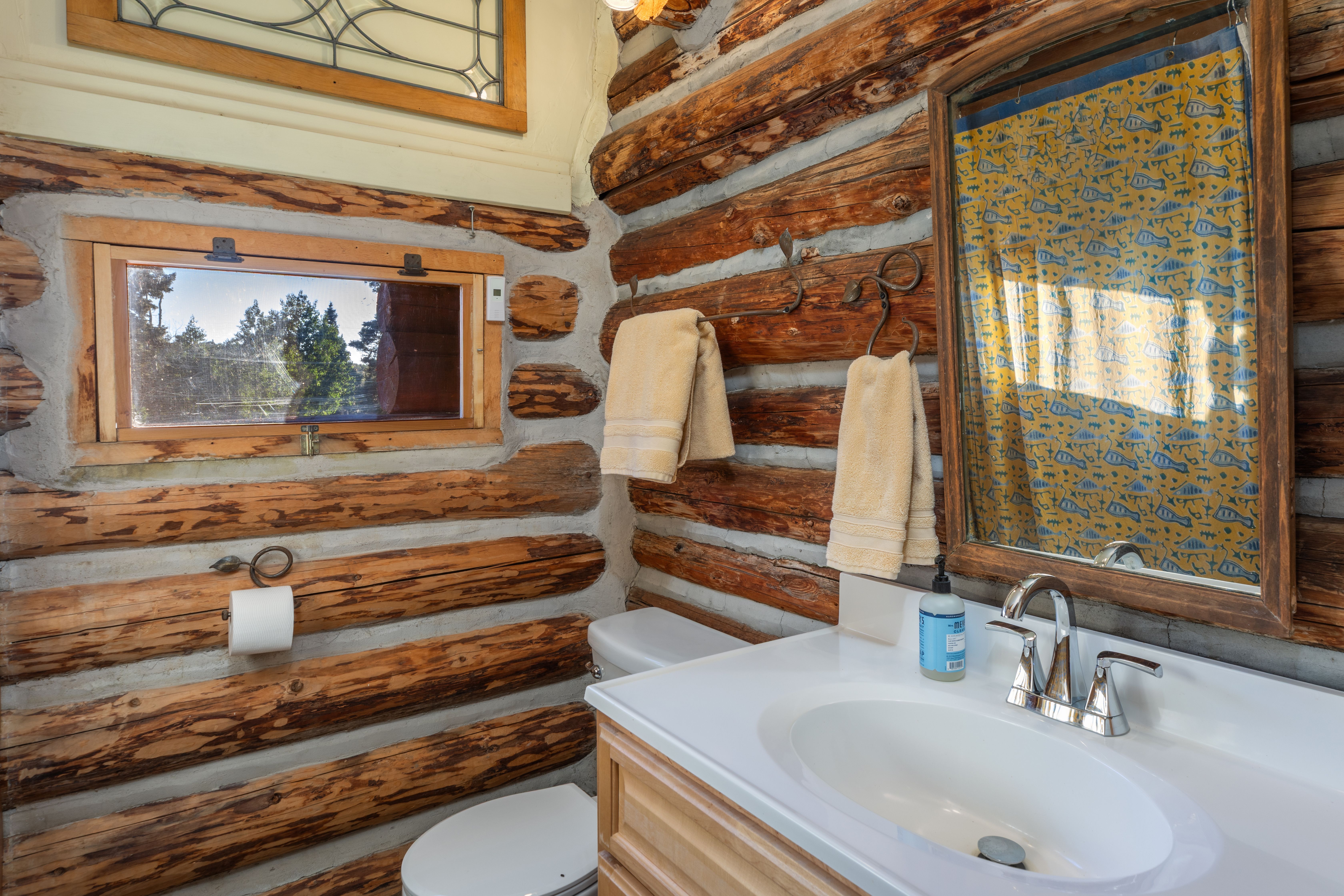  Off-Grid Mountain Retreat Bordering The National Forest - 物件實景