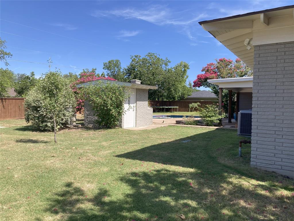 Weatherford, Texas, 76086, United States, 4 Bedrooms Bedrooms, ,3 BathroomsBathrooms,Residential,For Sale,1944820