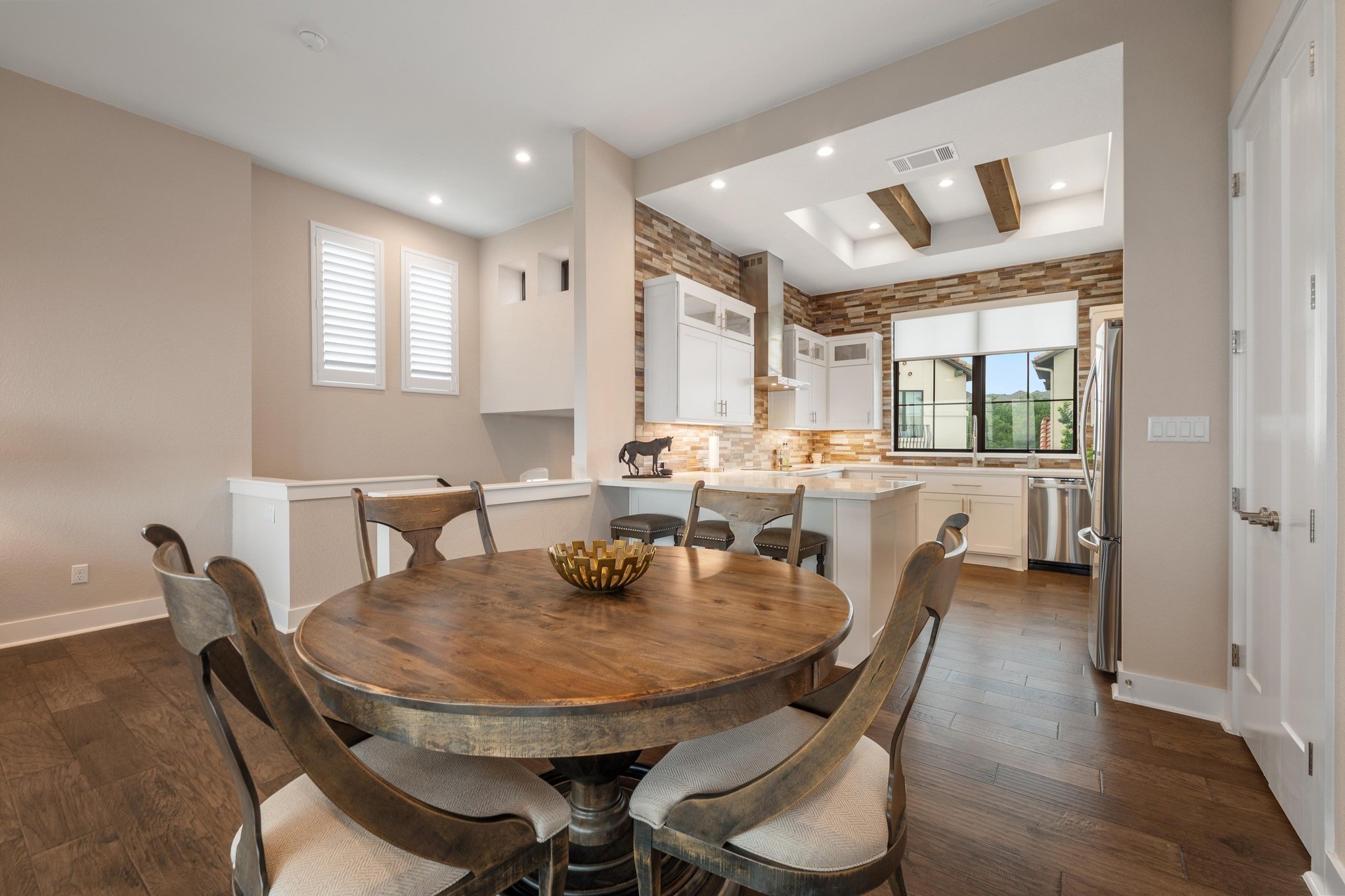 Austin, Texas, 78738, United States, 3 Bedrooms Bedrooms, ,3 BathroomsBathrooms,Residential,For Sale,1907781