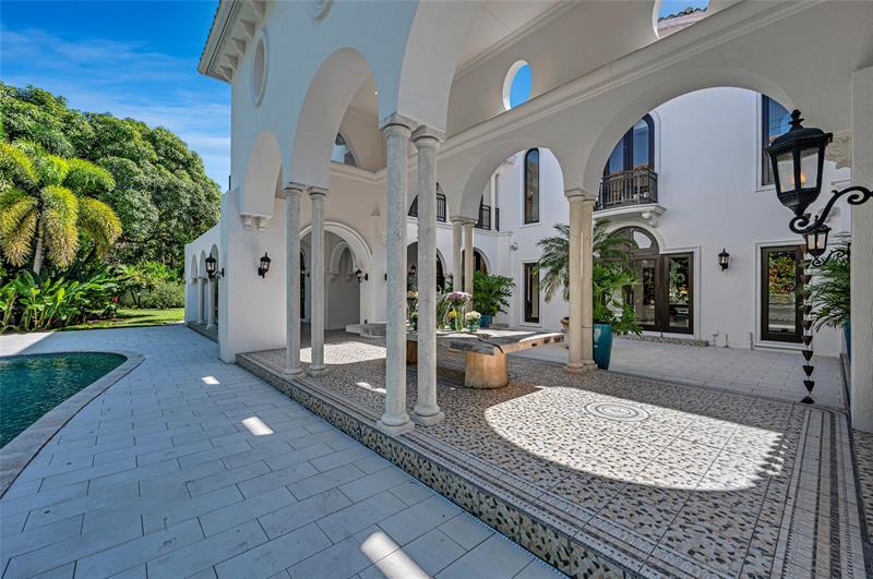 Miami, Florida, 33143, United States, 8 Bedrooms Bedrooms, ,10 BathroomsBathrooms,Residential,For Sale,1989350