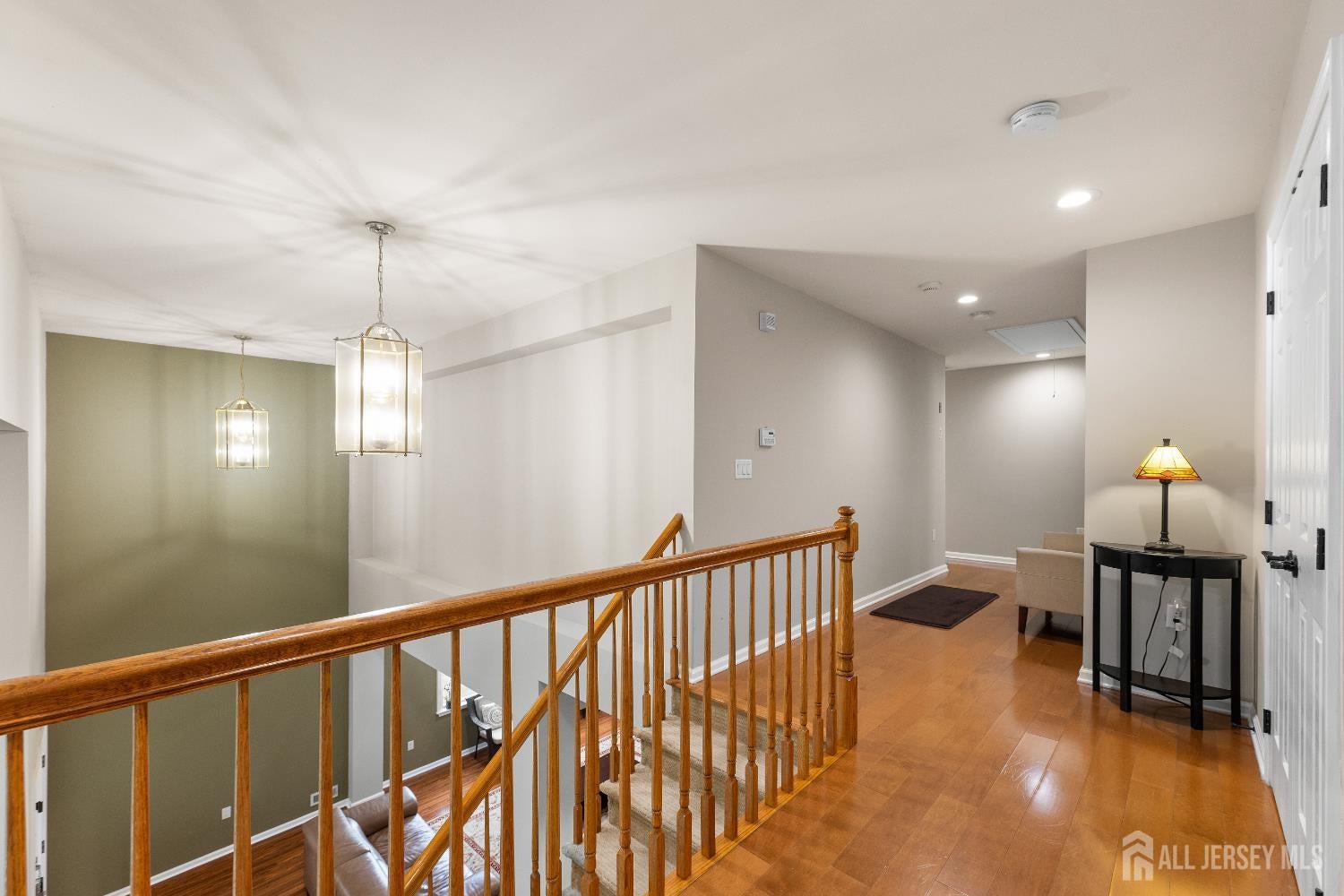 Piscataway, New Jersey, 08854, United States, 4 Bedrooms Bedrooms, ,3 BathroomsBathrooms,Residential,For Sale,1889779