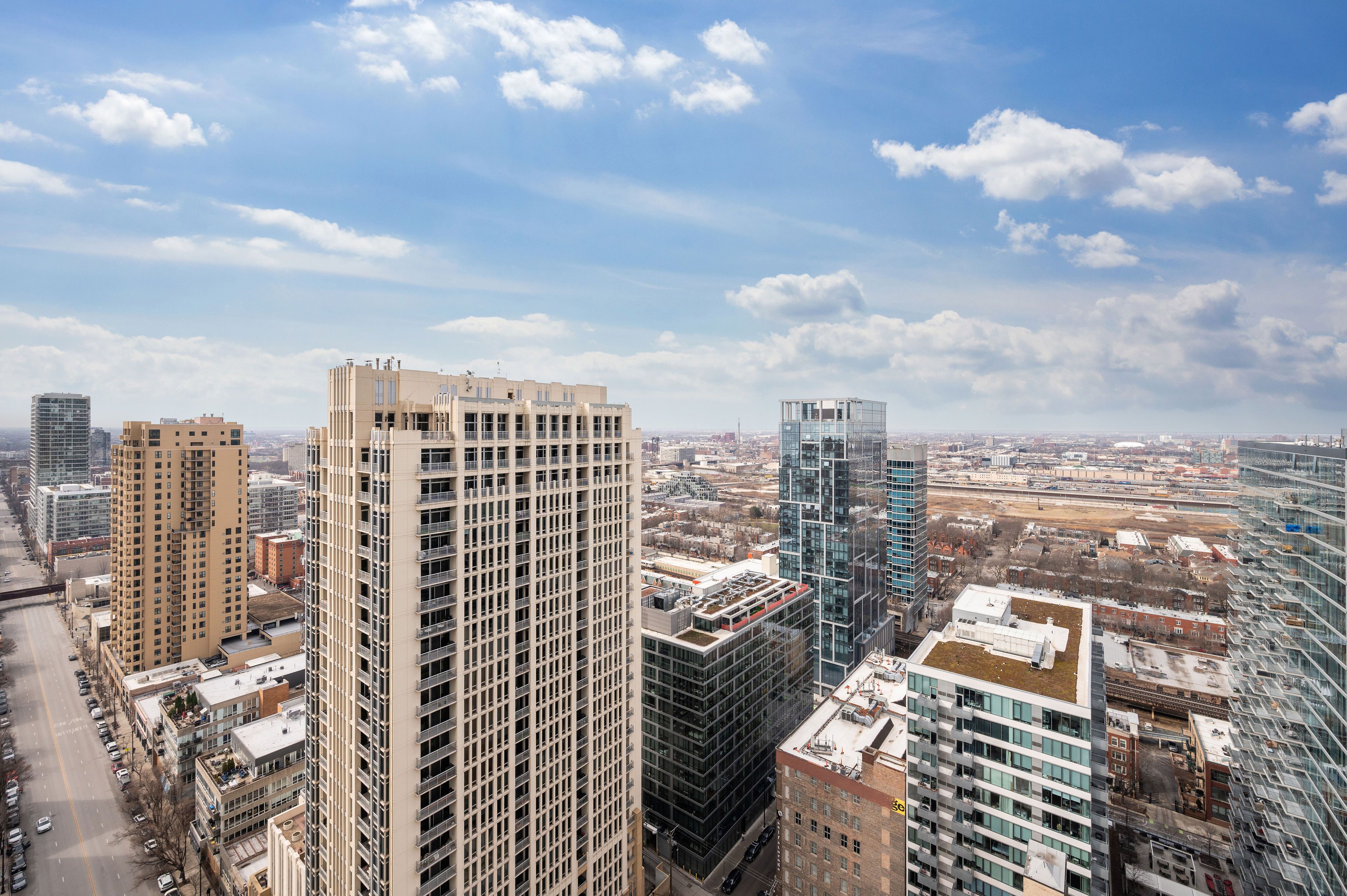  100 East 14th Street, Chicago, IL 60605 - 物件實景