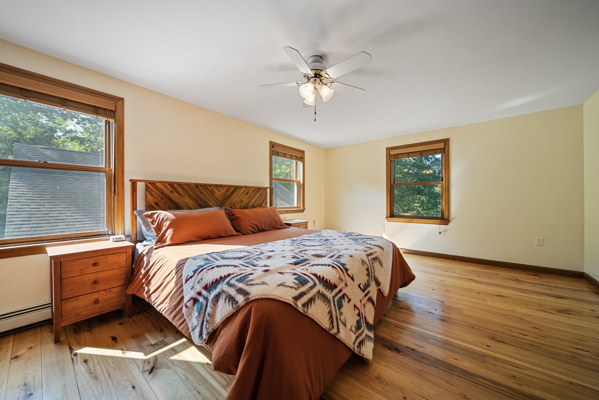 Lyndeborough, New Hampshire, 03082, United States, 3 Bedrooms Bedrooms, ,2 BathroomsBathrooms,Residential,For Sale,1917291
