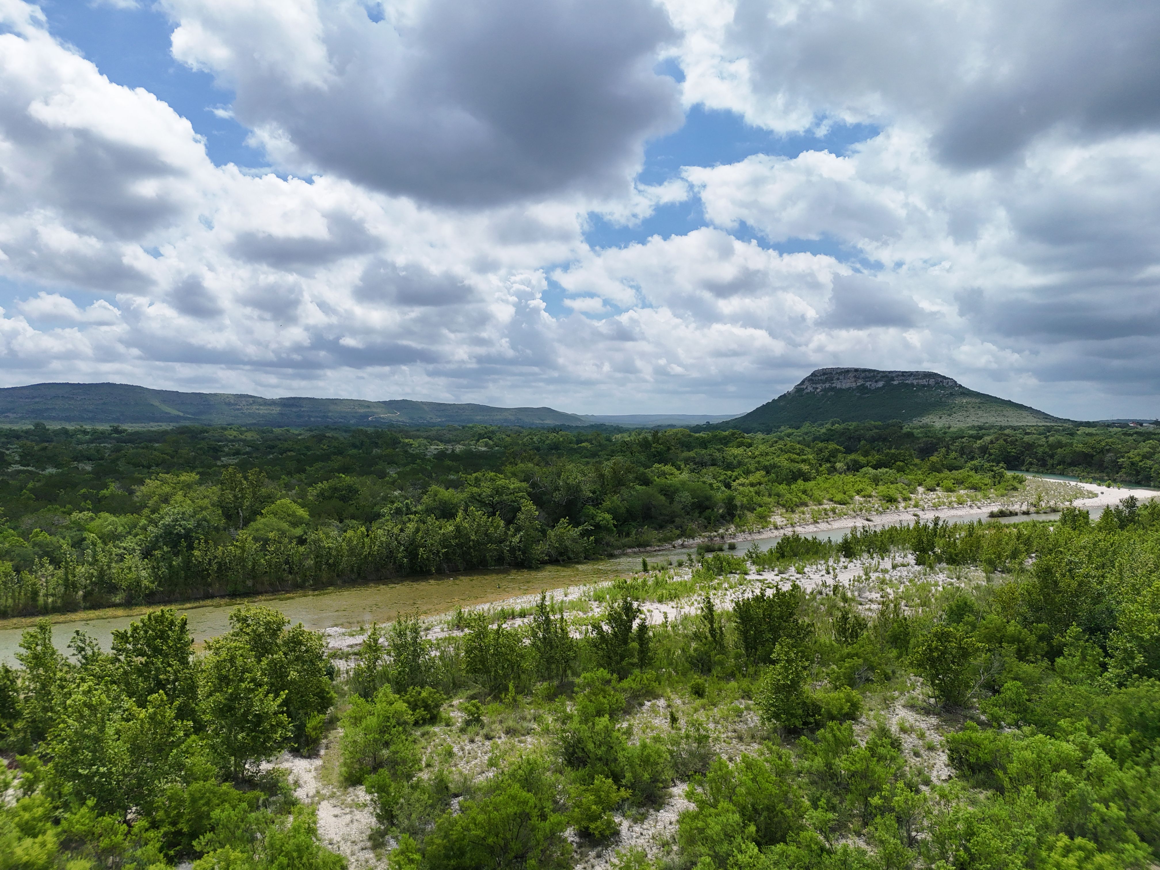  Nueces Springs Ranch - 物件實景