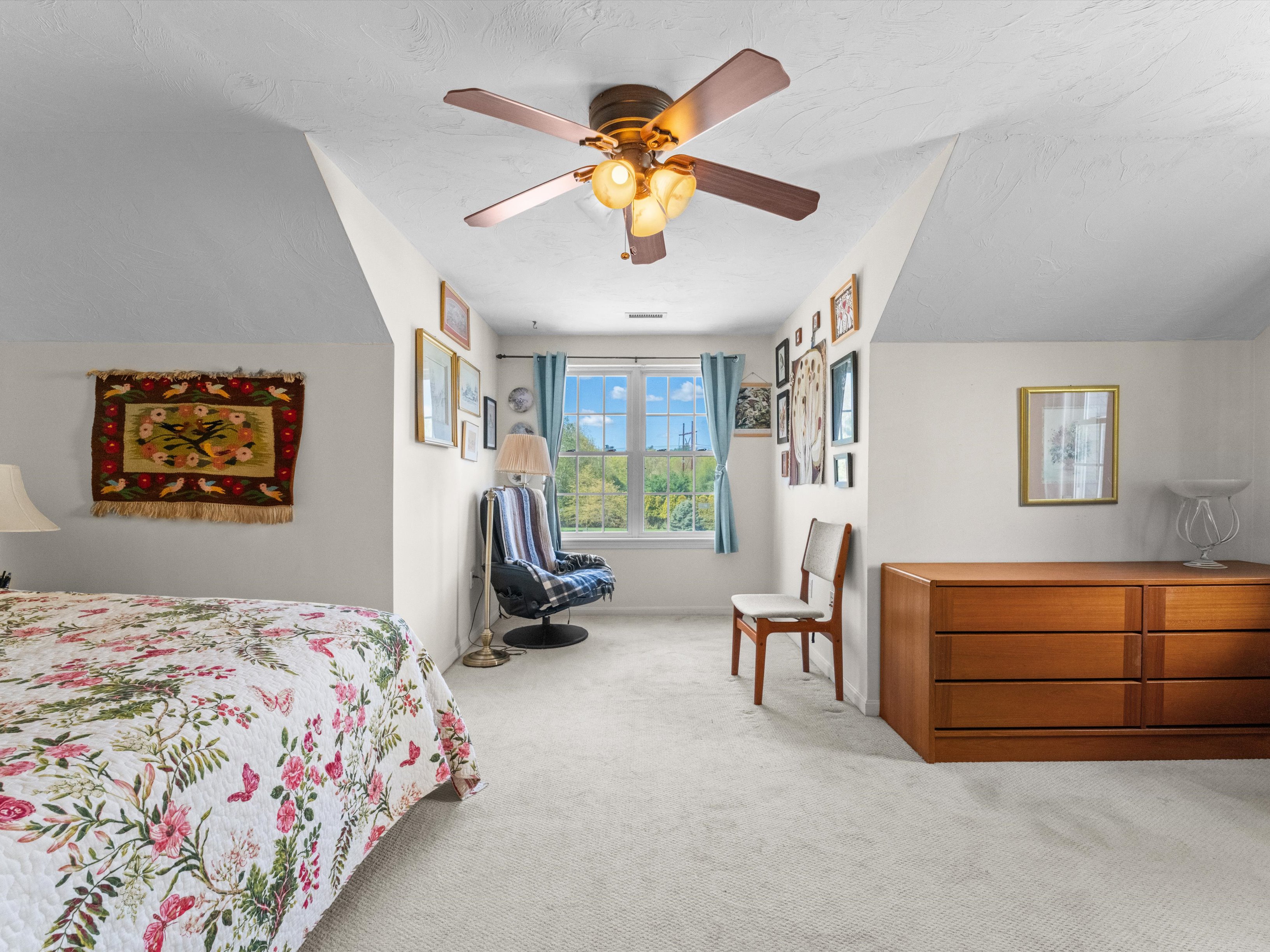  29 B Cold Spring Drive, Sutton, MA 01590 - 物件實景