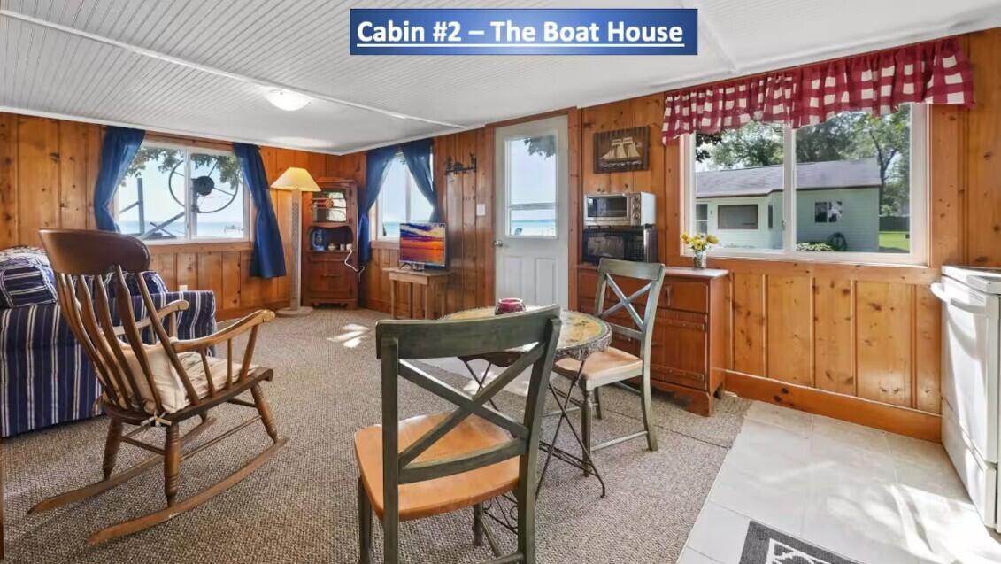 Houghton Lake, Michigan, 48629, United States, 8 Bedrooms Bedrooms, ,4 BathroomsBathrooms,Residential,For Sale,1990412