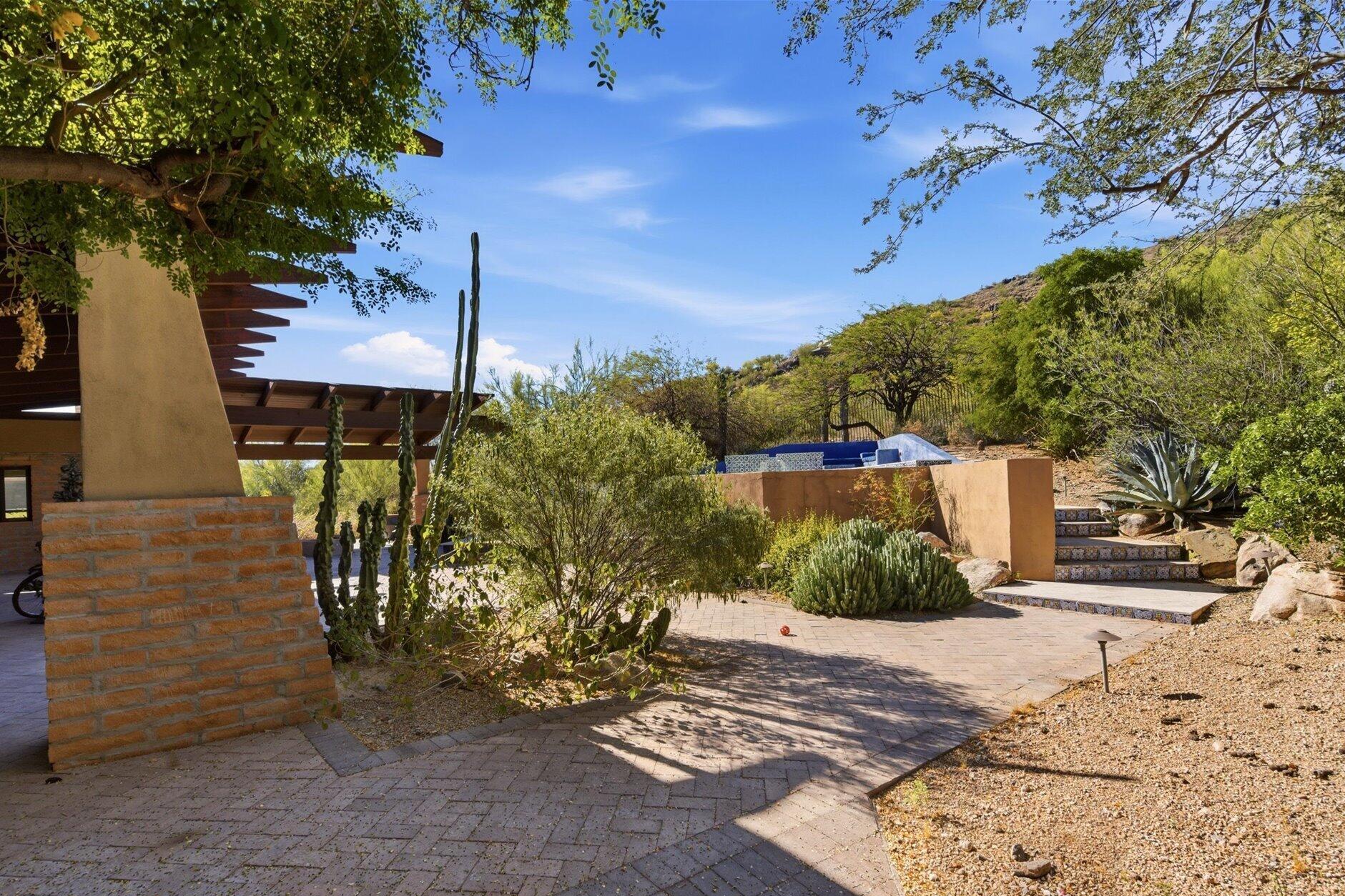  6511 E Hummingbird Lane  Scottsdale, AZ - 物件實景