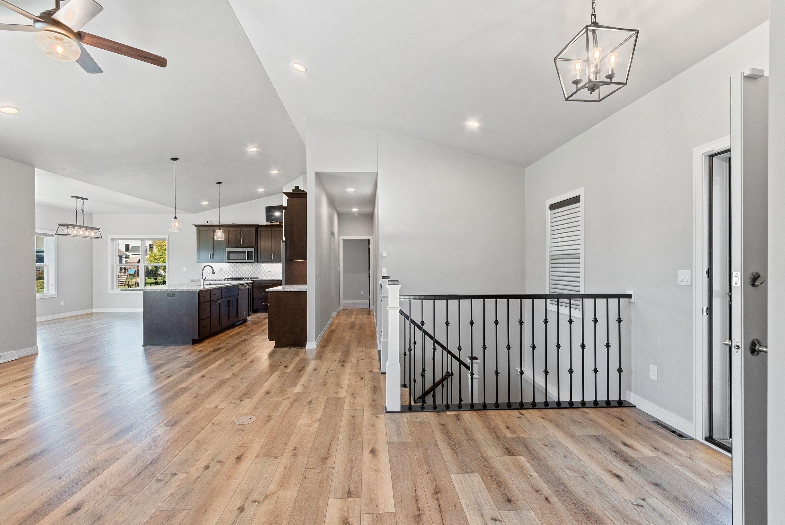 DE PERE, Wisconsin, 54115, United States, 4 Bedrooms Bedrooms, ,4 BathroomsBathrooms,Residential,For Sale,1982498