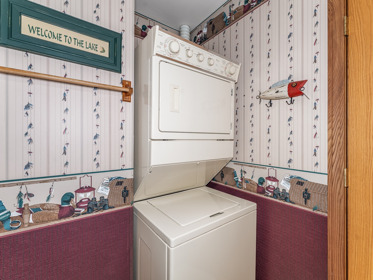 Manitowish Waters, Wisconsin, 54545, United States, 3 Bedrooms Bedrooms, ,1 BathroomBathrooms,Residential,For Sale,1943347