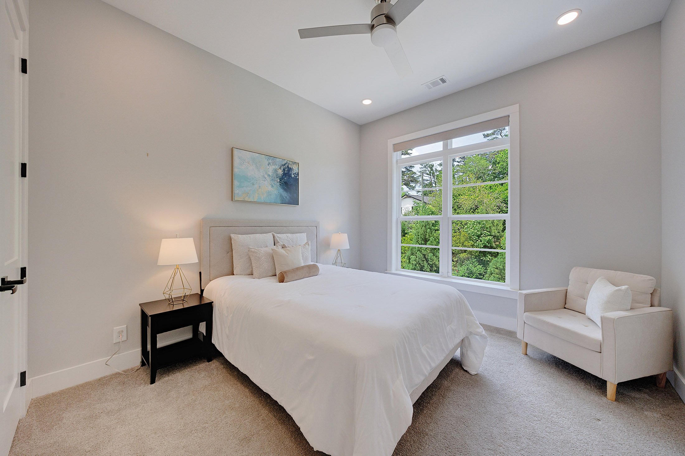  Sophisticated Design With Thoughtfully Curated Finishes - 物件實景