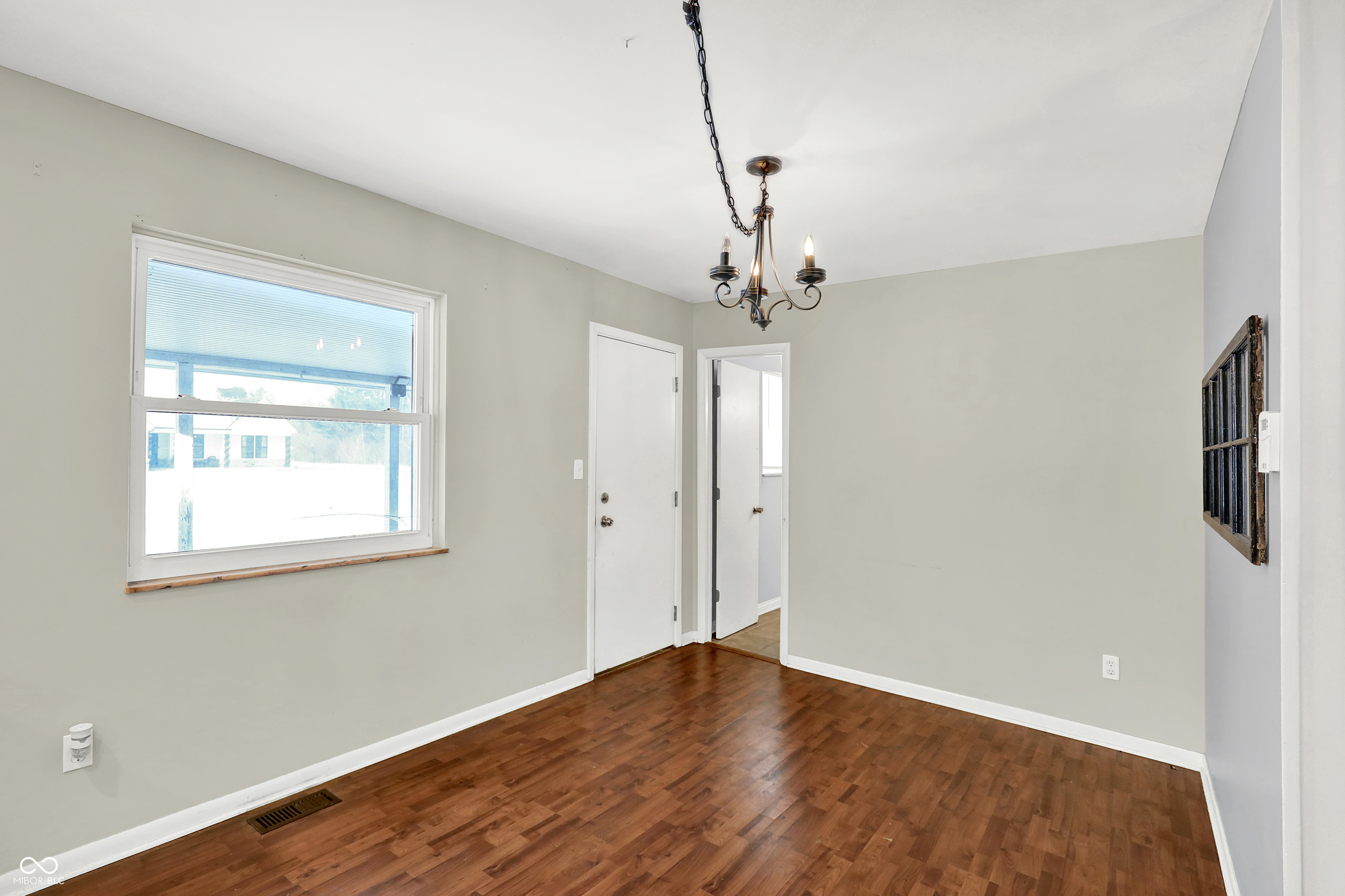 Brownsburg, Indiana, 46112, United States, 7 Bedrooms Bedrooms, ,6 BathroomsBathrooms,Residential,For Sale,2008601