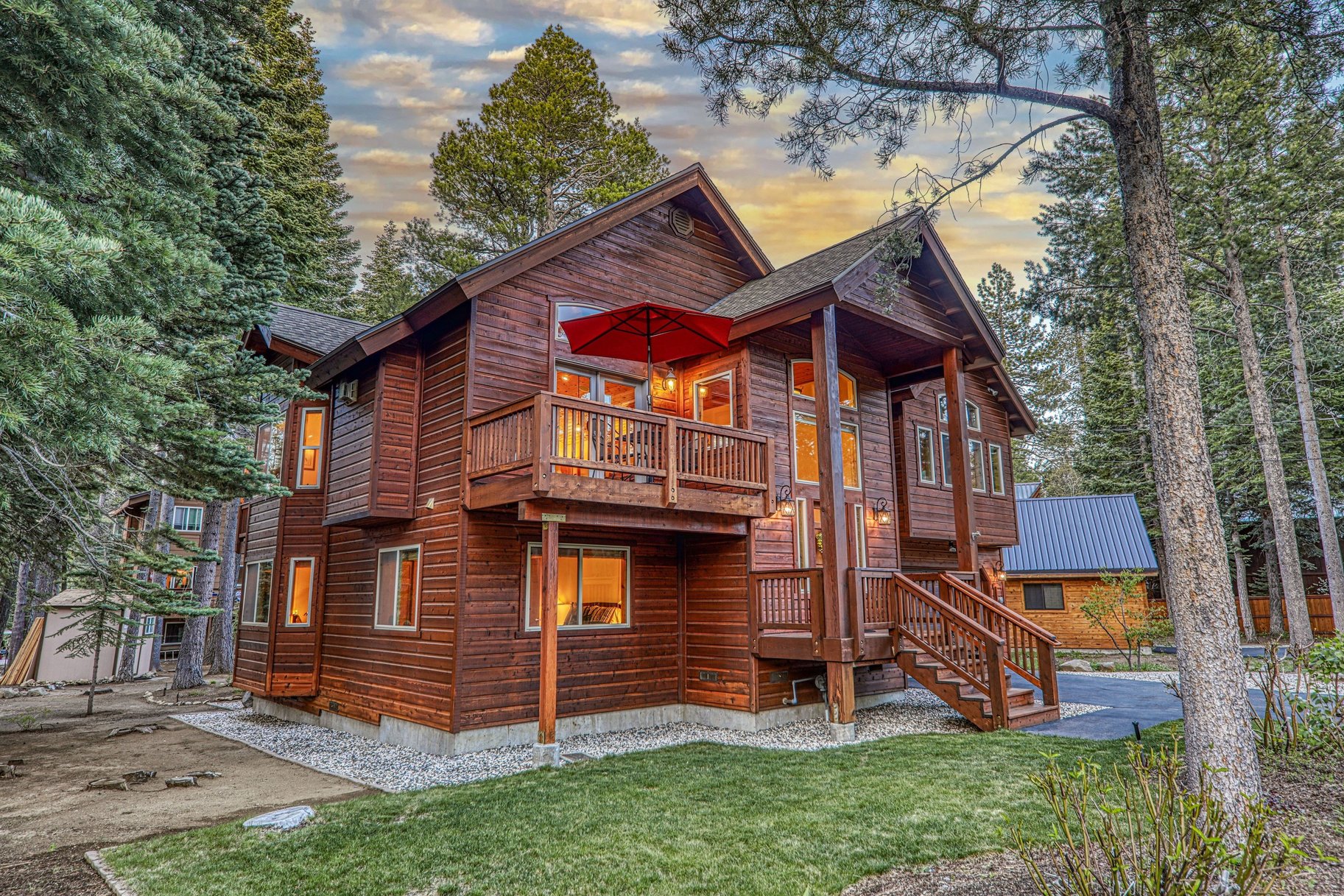  Just 2 Blocks From the World Famous Rubicon Trail on Lake Tahoe