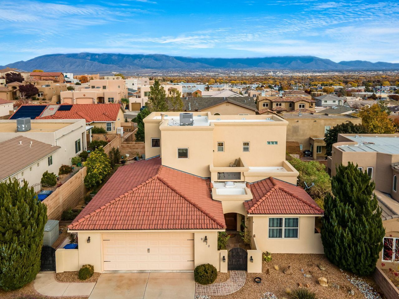 Albuquerque, New Mexico, 87114, United States, 3 Bedrooms Bedrooms, ,3 BathroomsBathrooms,Residential,For Sale,1996892