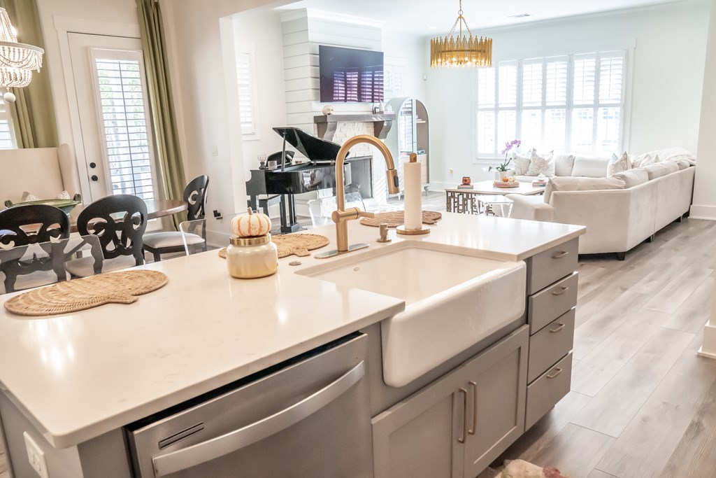 Columbus, Georgia, 31909, United States, 3 Bedrooms Bedrooms, ,2 BathroomsBathrooms,Residential,For Sale,1991529