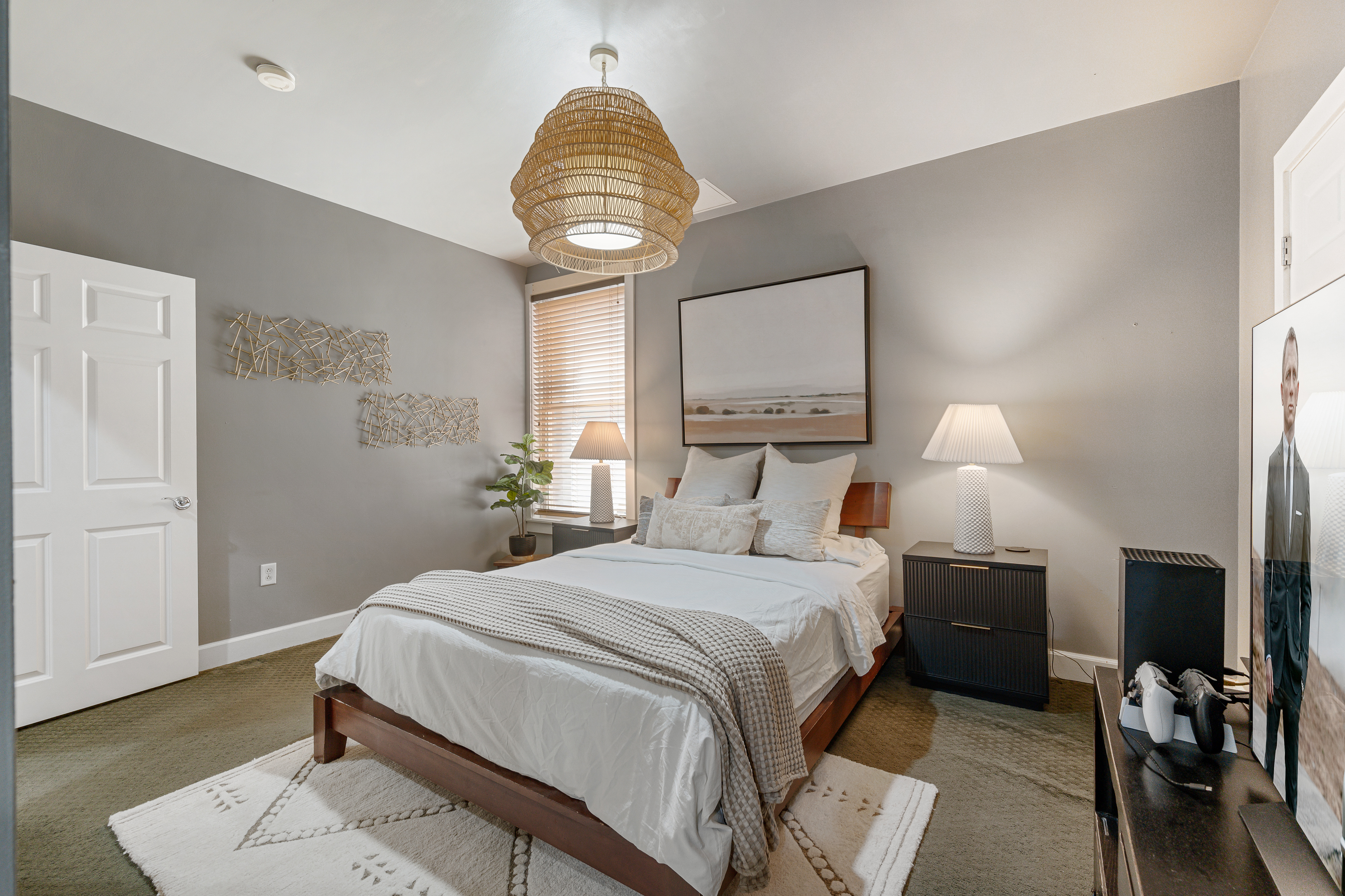  Spacious 1-Bedroom Main Floor Condo in a Prime Location - 物件實景