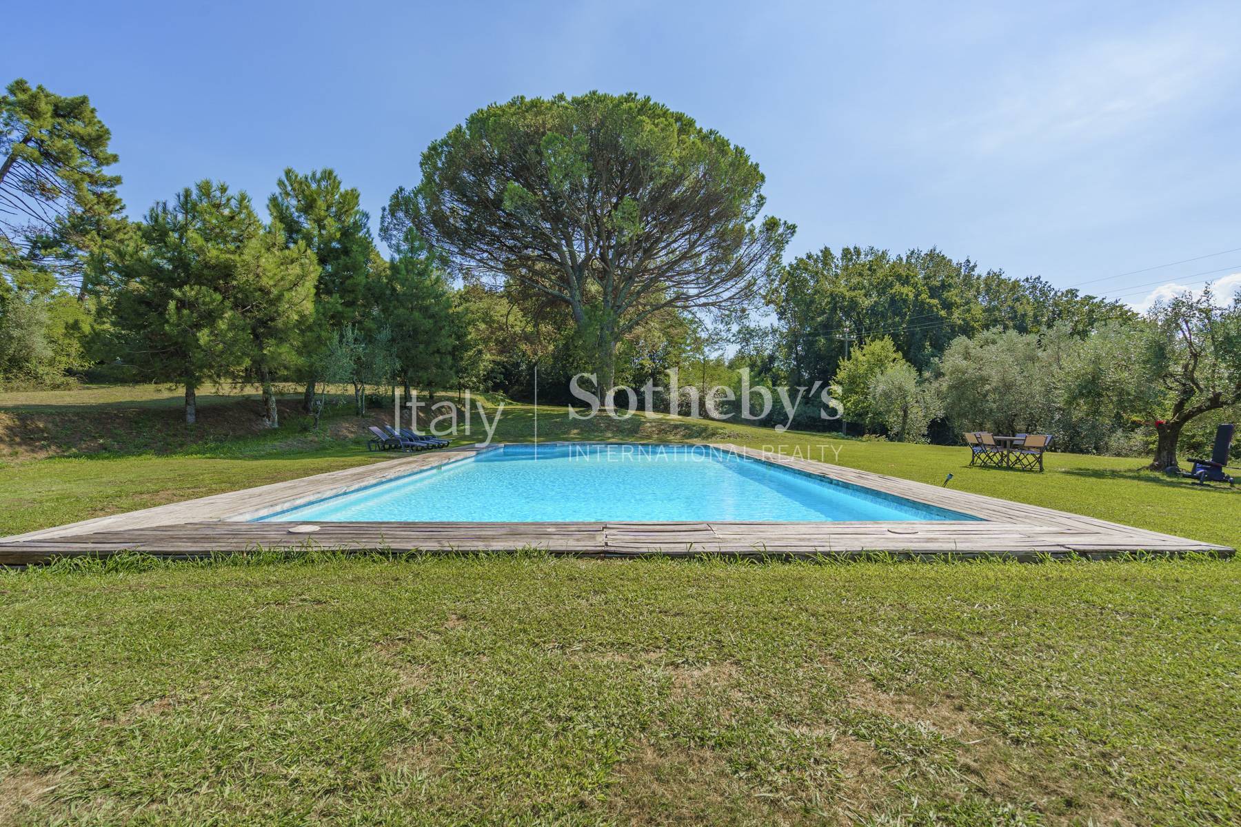  Country home with pool and stables - 物件實景