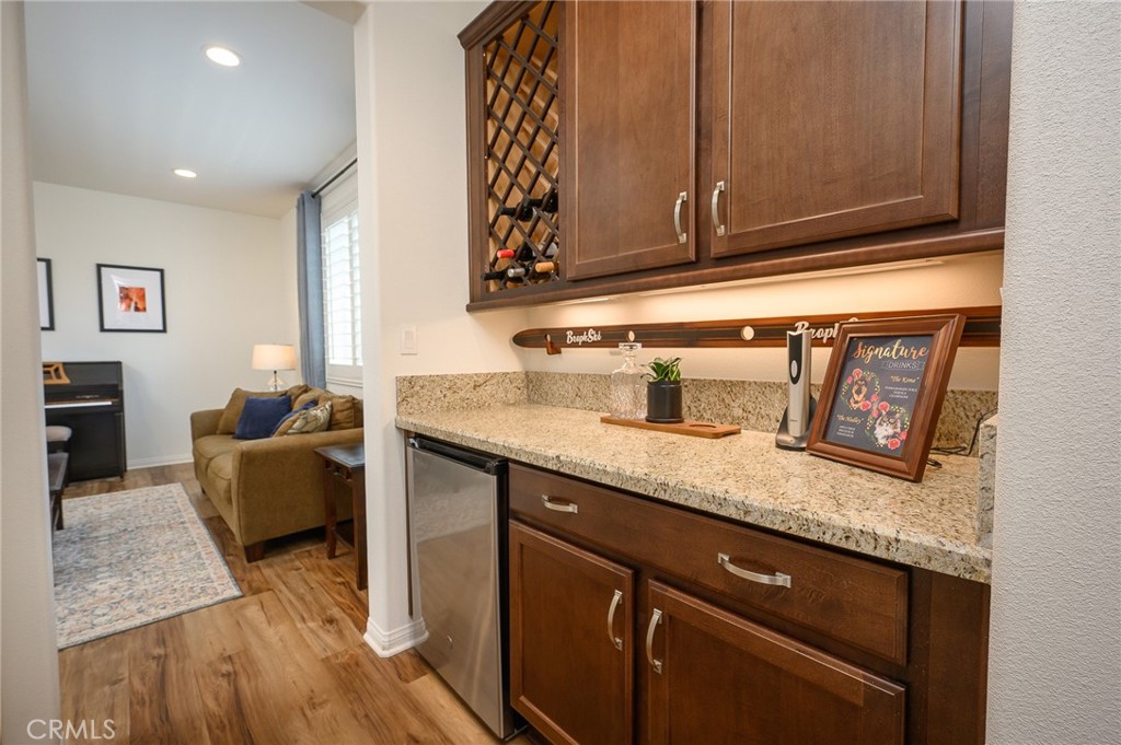Murrieta, California, 92563, United States, 3 Bedrooms Bedrooms, ,3 BathroomsBathrooms,Residential,For Sale,1927854