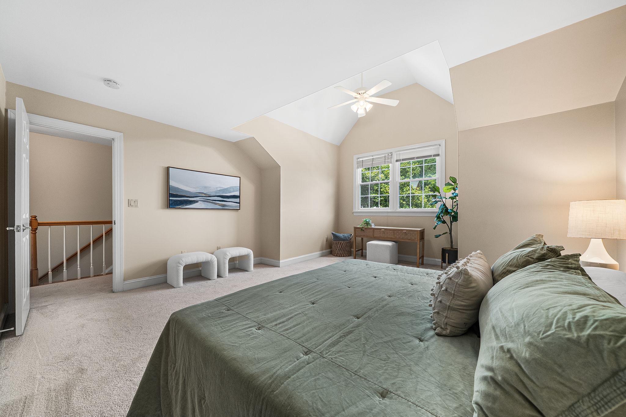  1588 N Colonial Terrace, Arlington, VA, 22209 - 物件實景