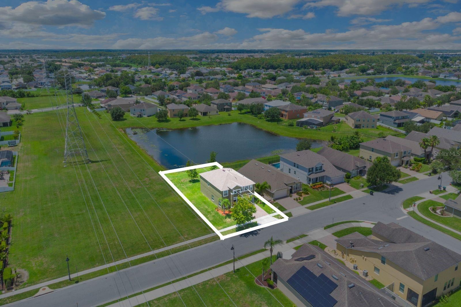 ORLANDO, Florida, 32824, United States, 4 Bedrooms Bedrooms, ,3 BathroomsBathrooms,Residential,For Sale,1879509