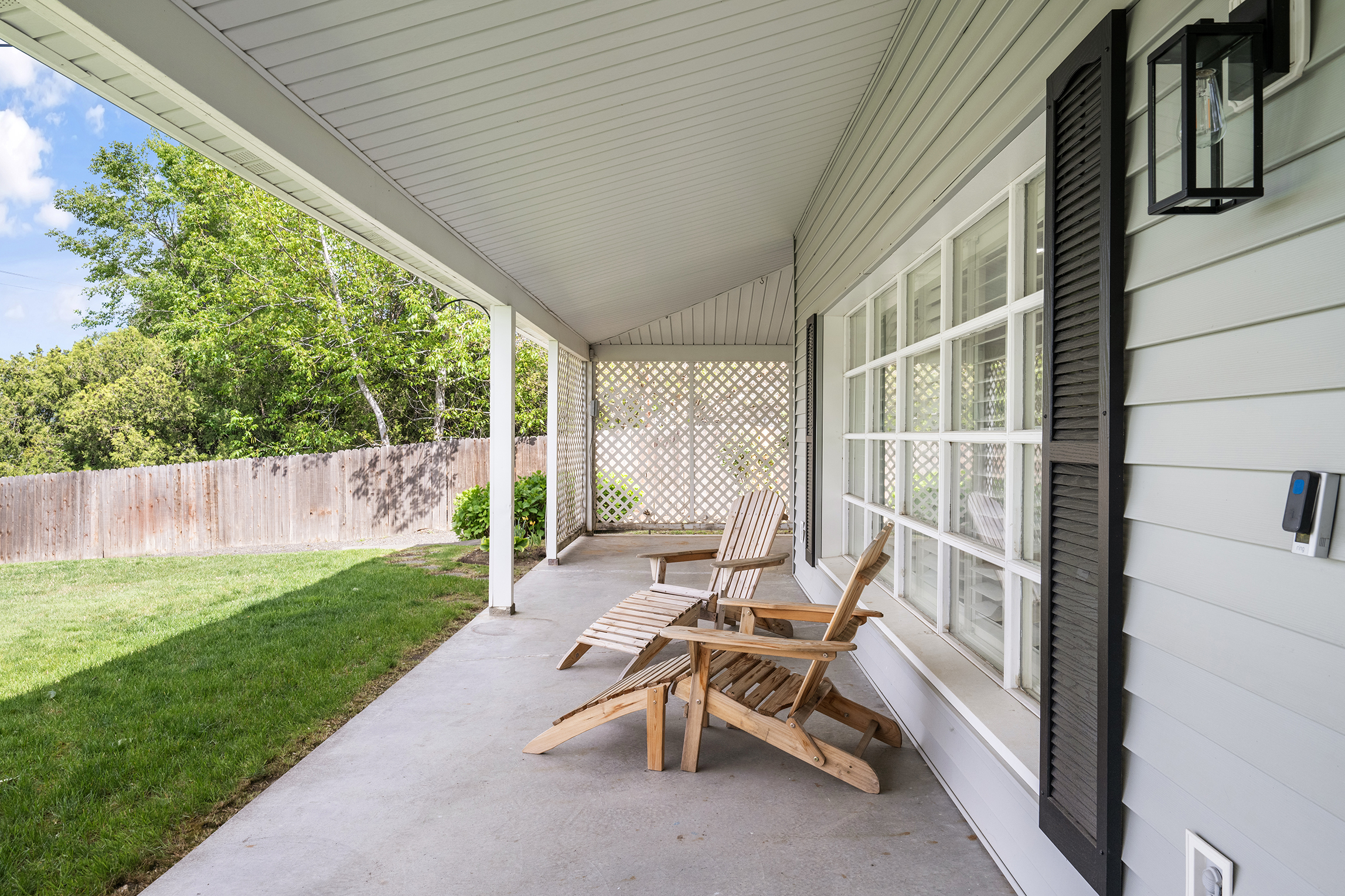  Beautifully Maintained 1960s Home - 物件實景