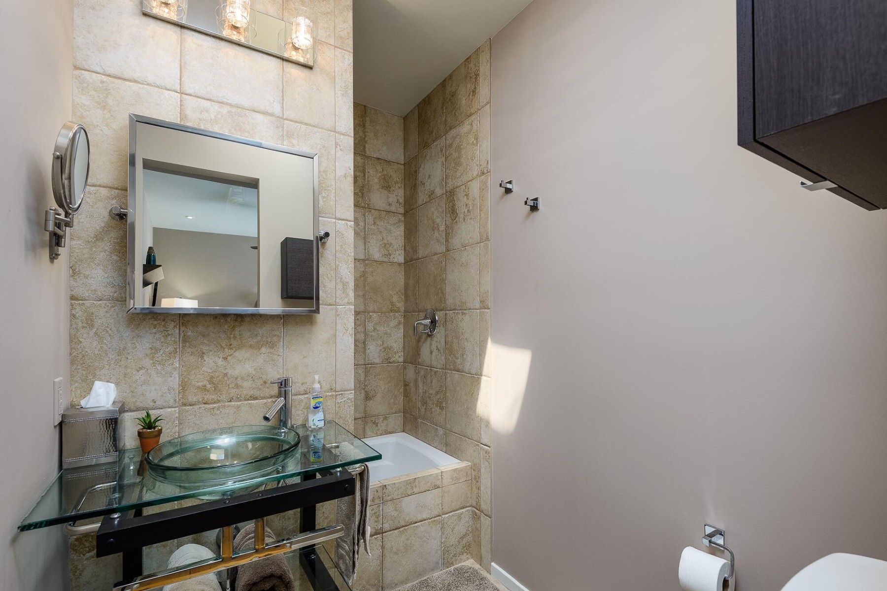  4612 N 65th Street  Scottsdale, AZ - 物件實景