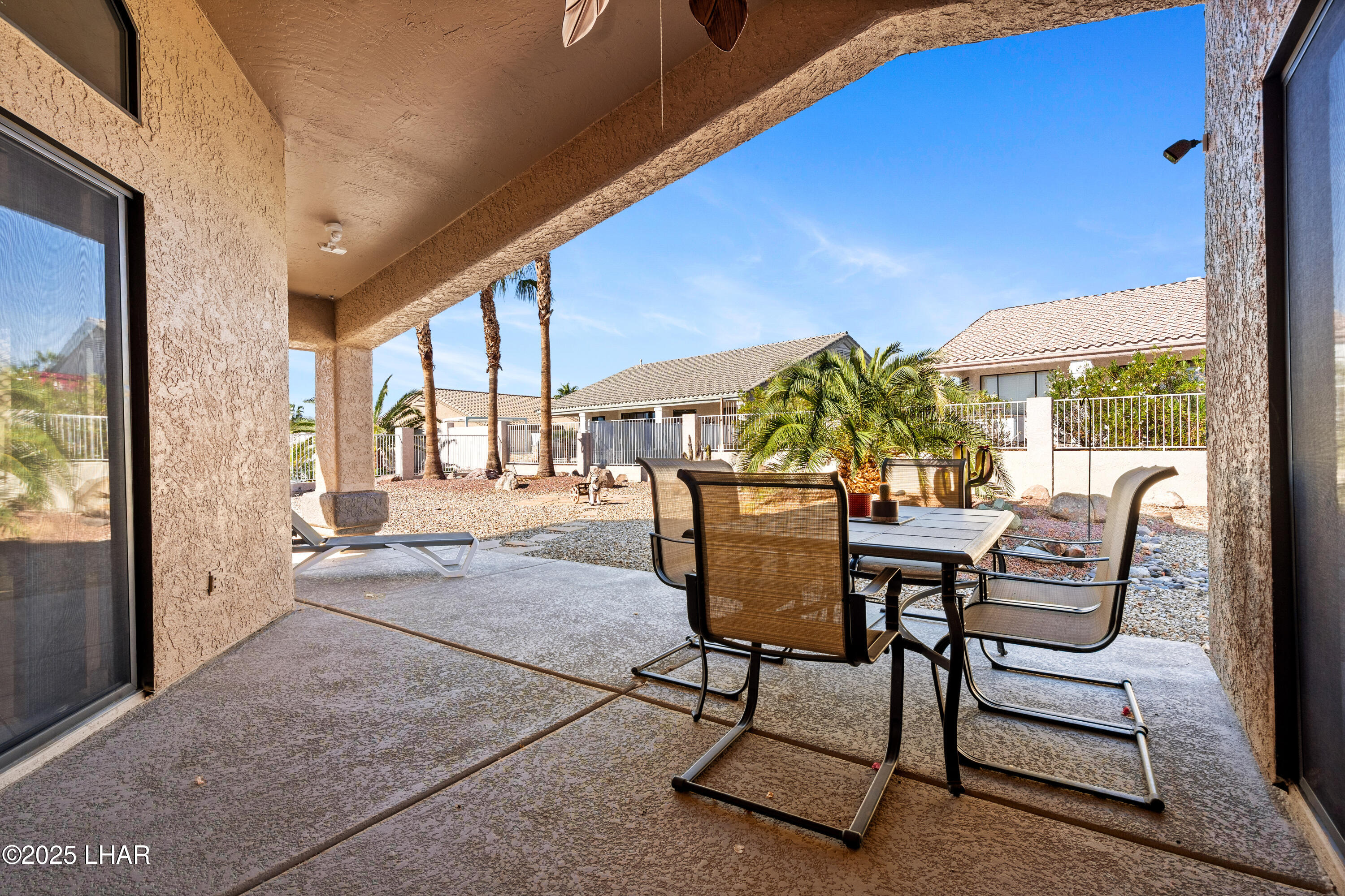 Lake Havasu City, Arizona, 86404, United States, 3 Bedrooms Bedrooms, ,Residential,For Sale,1988180