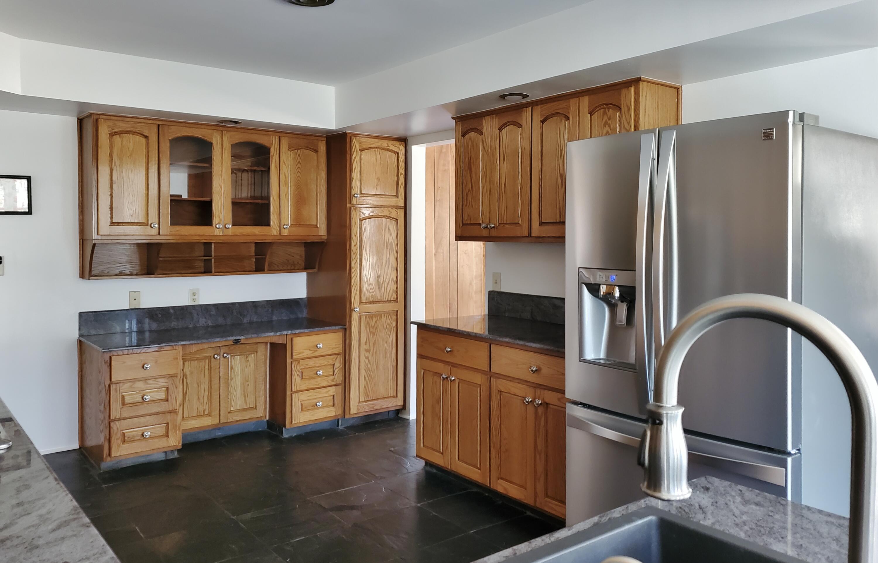 Michigan City, Indiana, 46360, United States, 5 Bedrooms Bedrooms, ,1 BathroomBathrooms,Residential,For Sale,1743643