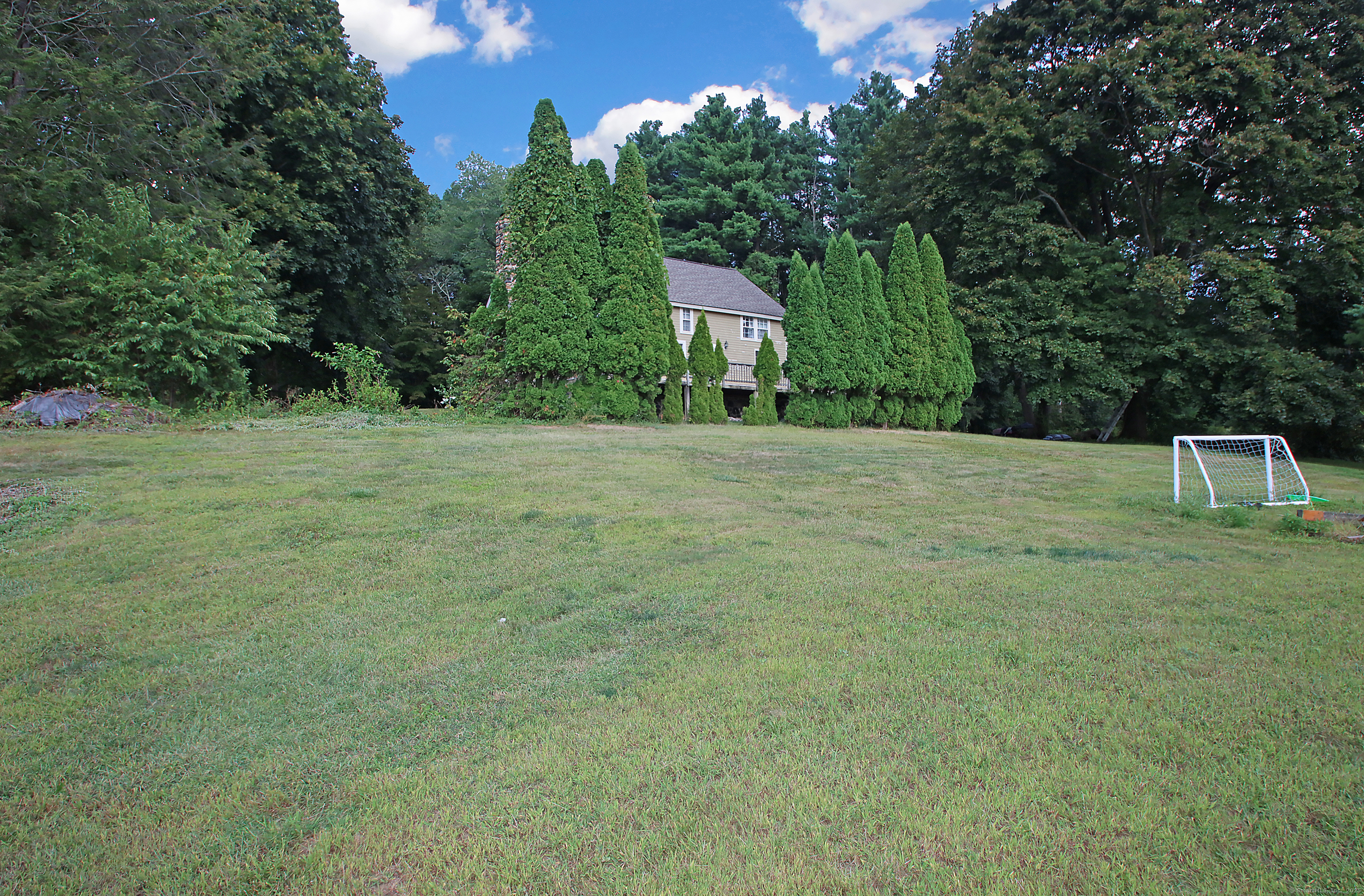 Danbury, Connecticut, 06811, United States, 4 Bedrooms Bedrooms, ,3 BathroomsBathrooms,Residential,For Sale,1947062