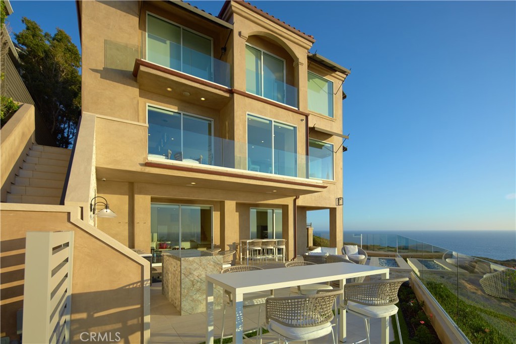 Dana Point, California, 92629, United States, 3 Bedrooms Bedrooms, ,4 BathroomsBathrooms,Residential,For Sale,1885078