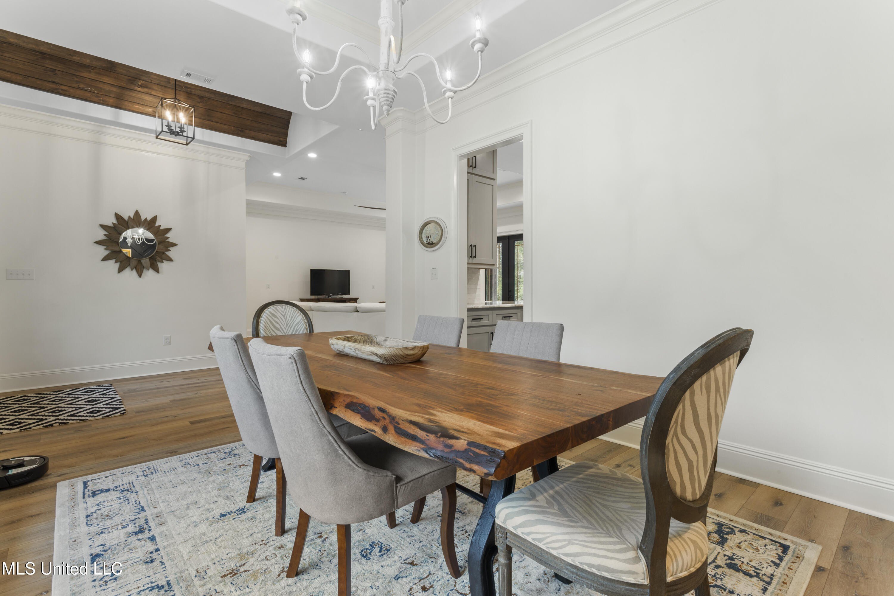 Gulfport, Mississippi, 39503, United States, 5 Bedrooms Bedrooms, ,5 BathroomsBathrooms,Residential,For Sale,1974357