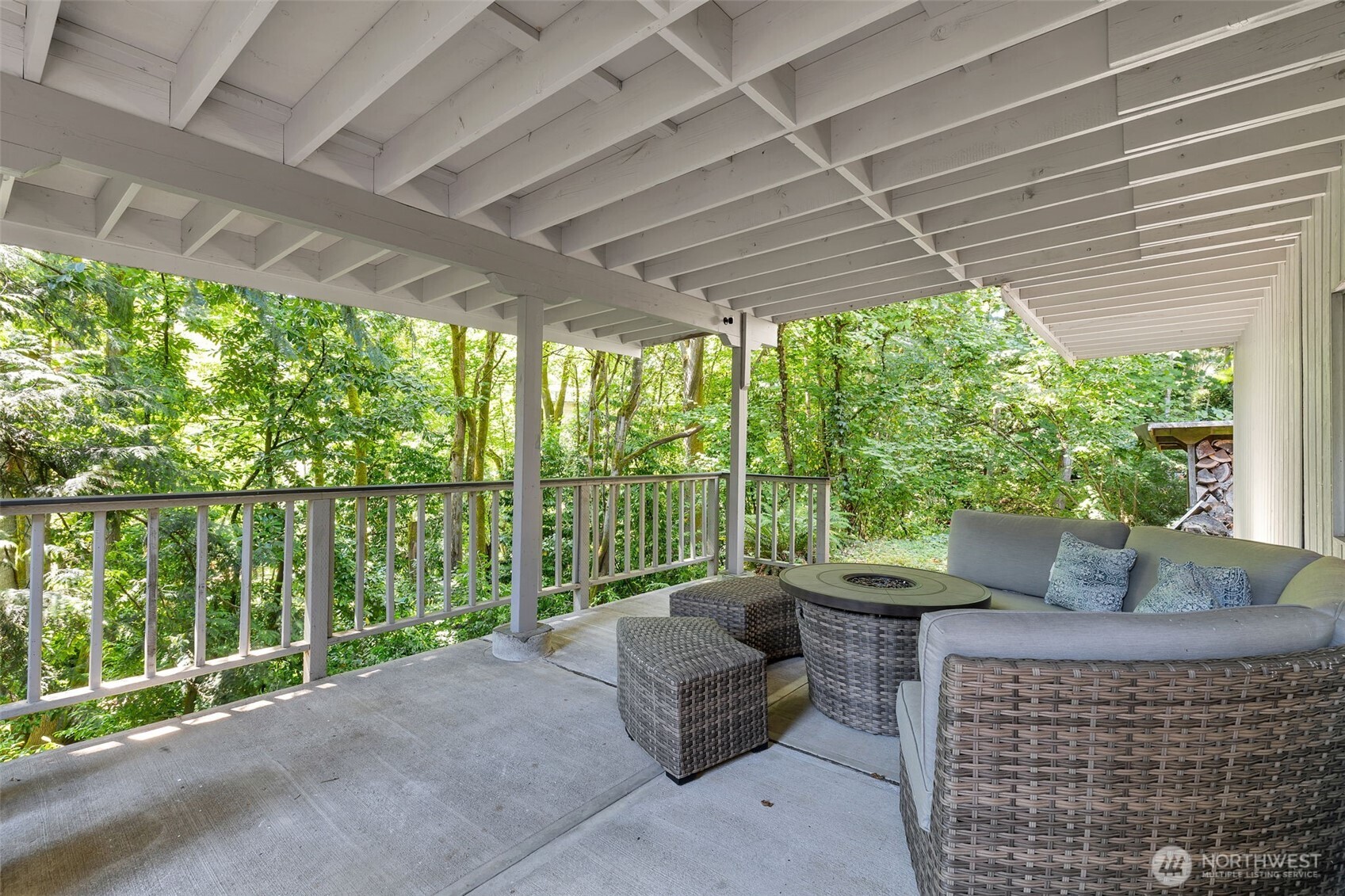 Seattle, Washington, 98125, United States, 4 Bedrooms Bedrooms, ,1 BathroomBathrooms,Residential,For Sale,1977932